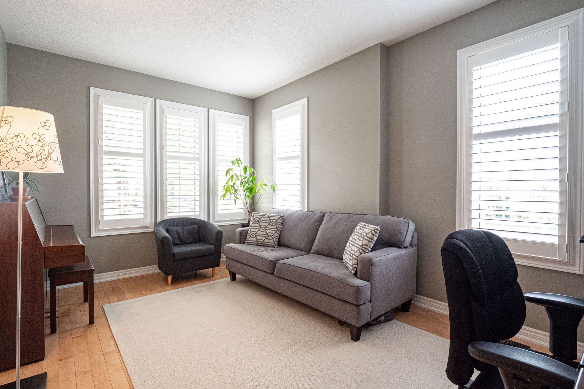 12 Madras Ave Richmond Hill, ON L4E 5E4