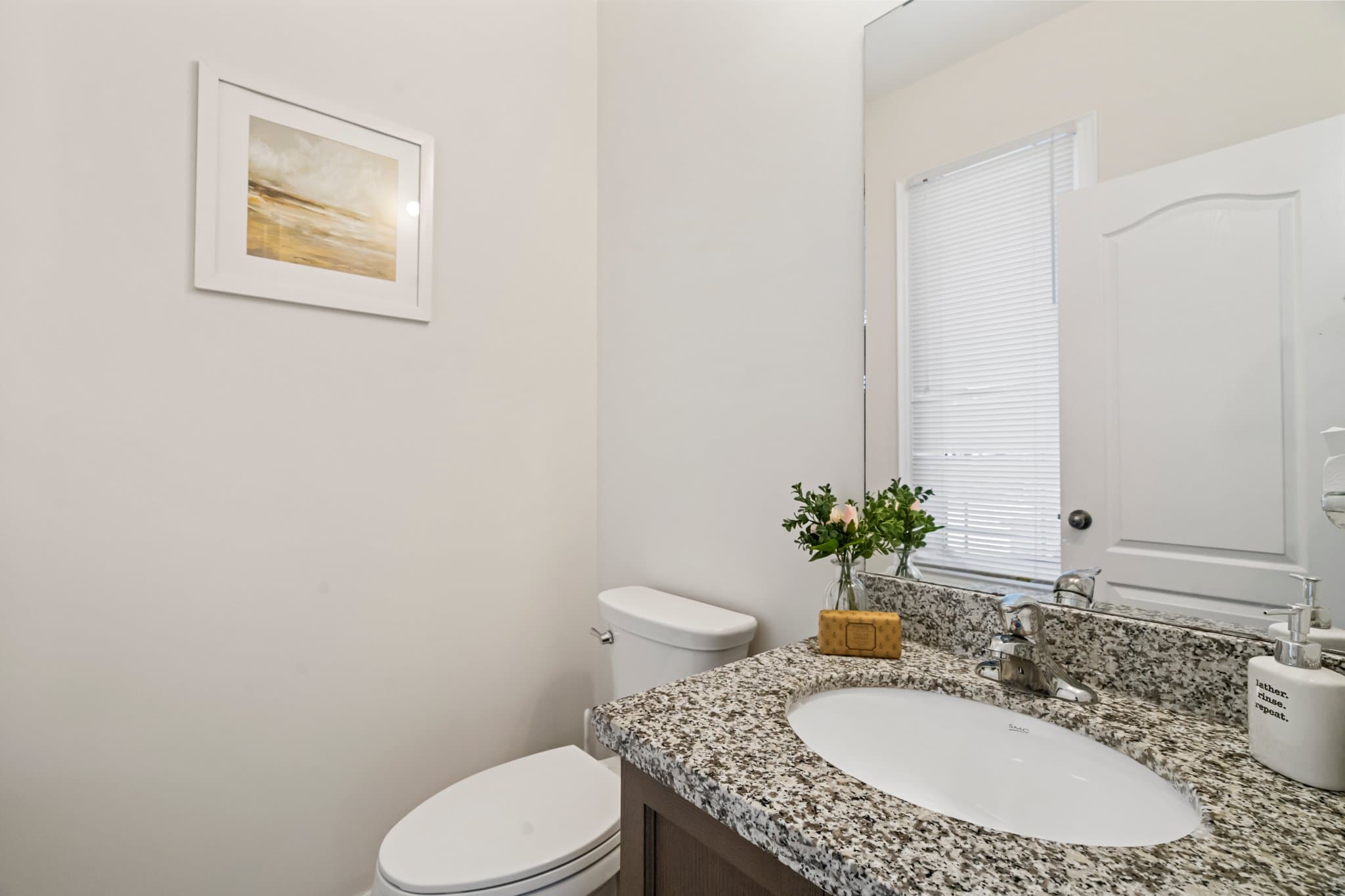 12 Riesling Ct Hamilton, ON L8G 5H2