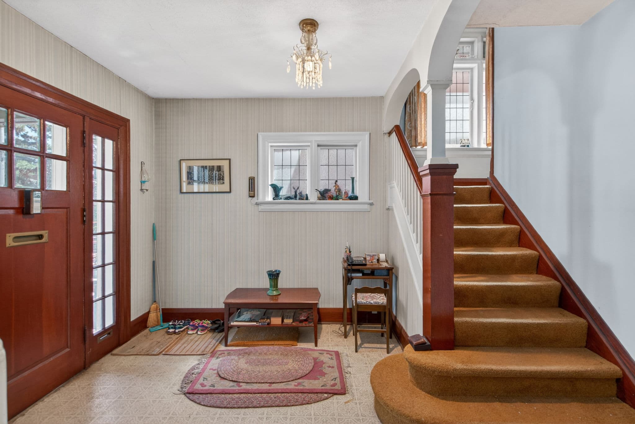 12 Stibbard Ave Toronto, ON M4P 2C1