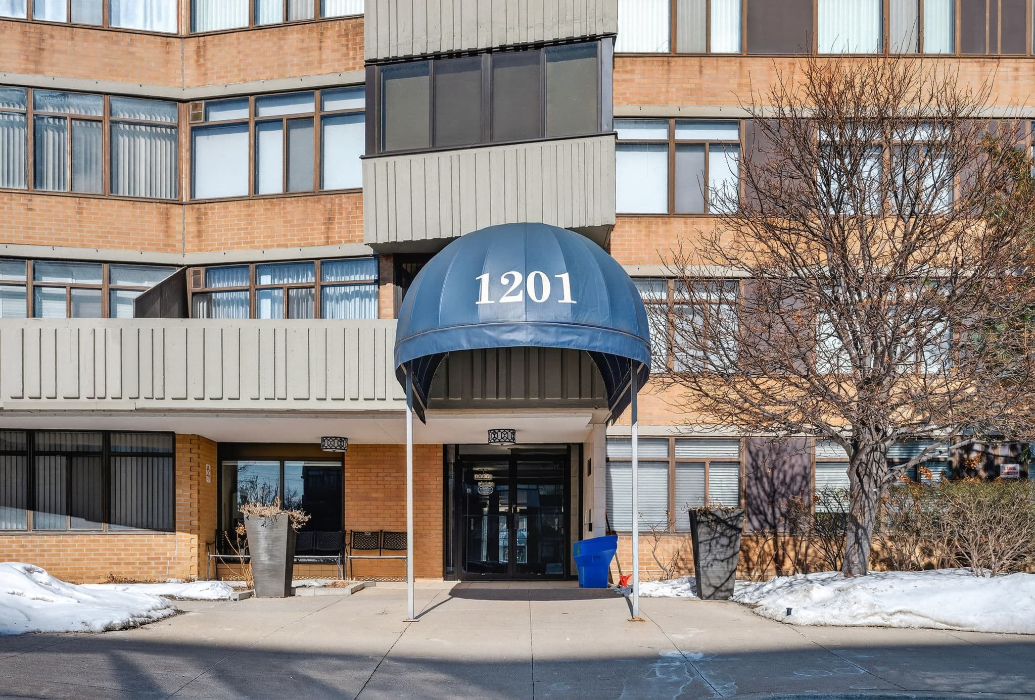 1201 Steeles Ave W 1002 Toronto, ON M2R 3K1