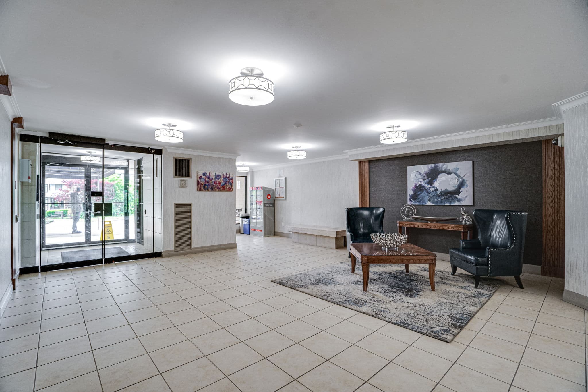 1201 Steeles Ave W Unit 606 Toronto, ON M2R 3K1