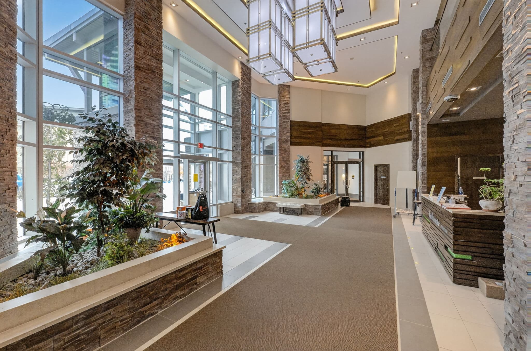 1235 Bayly St Unit 416 Pickering, ON L1W 1L7