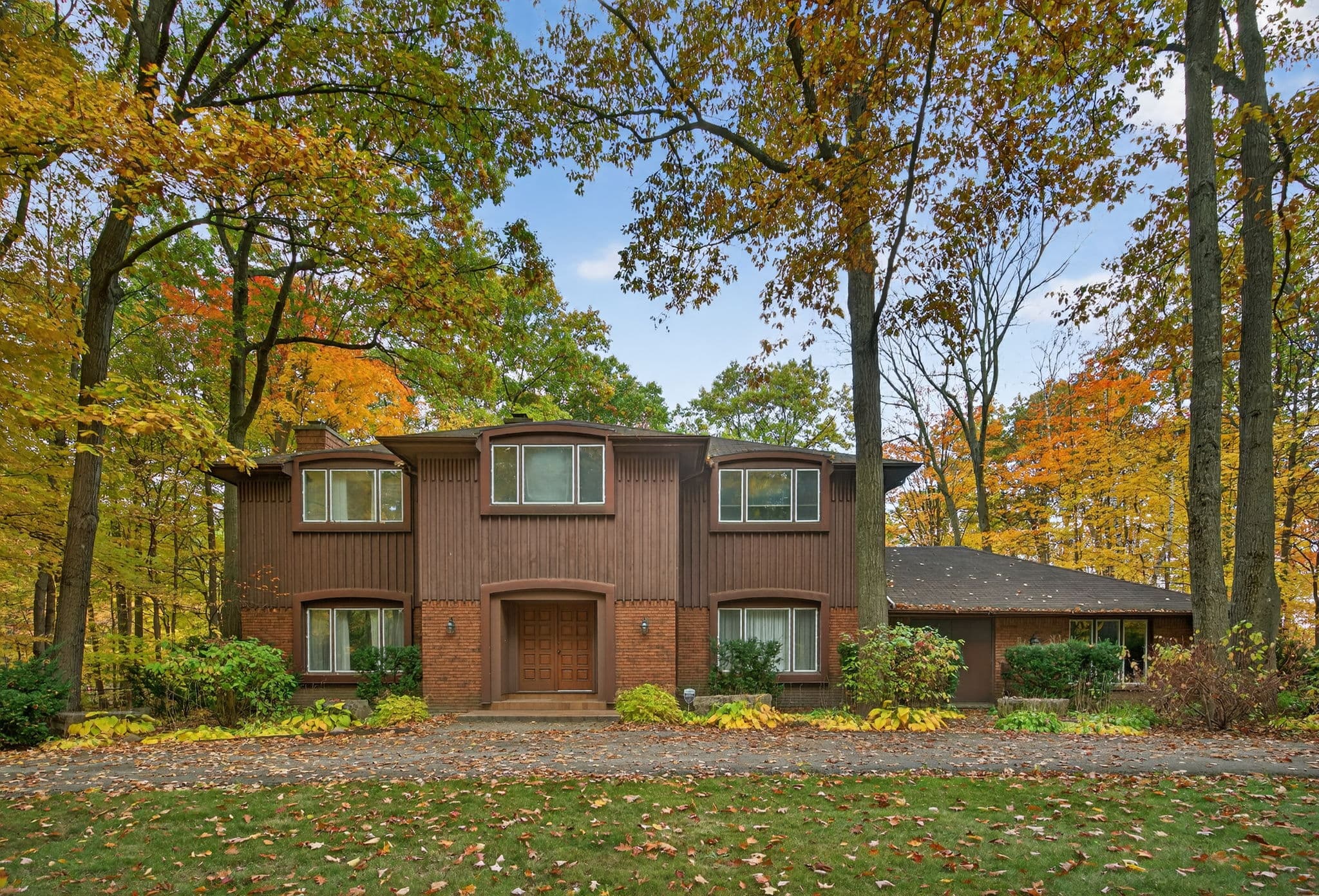 124 Forest Ridge Rd Richmond Hill, ON L4E 3L8