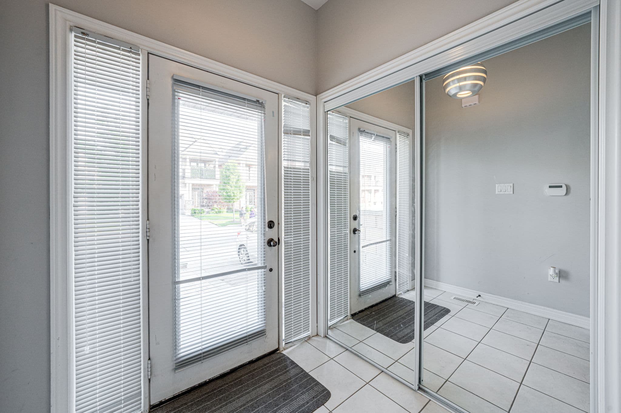 125 John Davis Gate Whitchurch-Stouffville, ON L4A 0B3