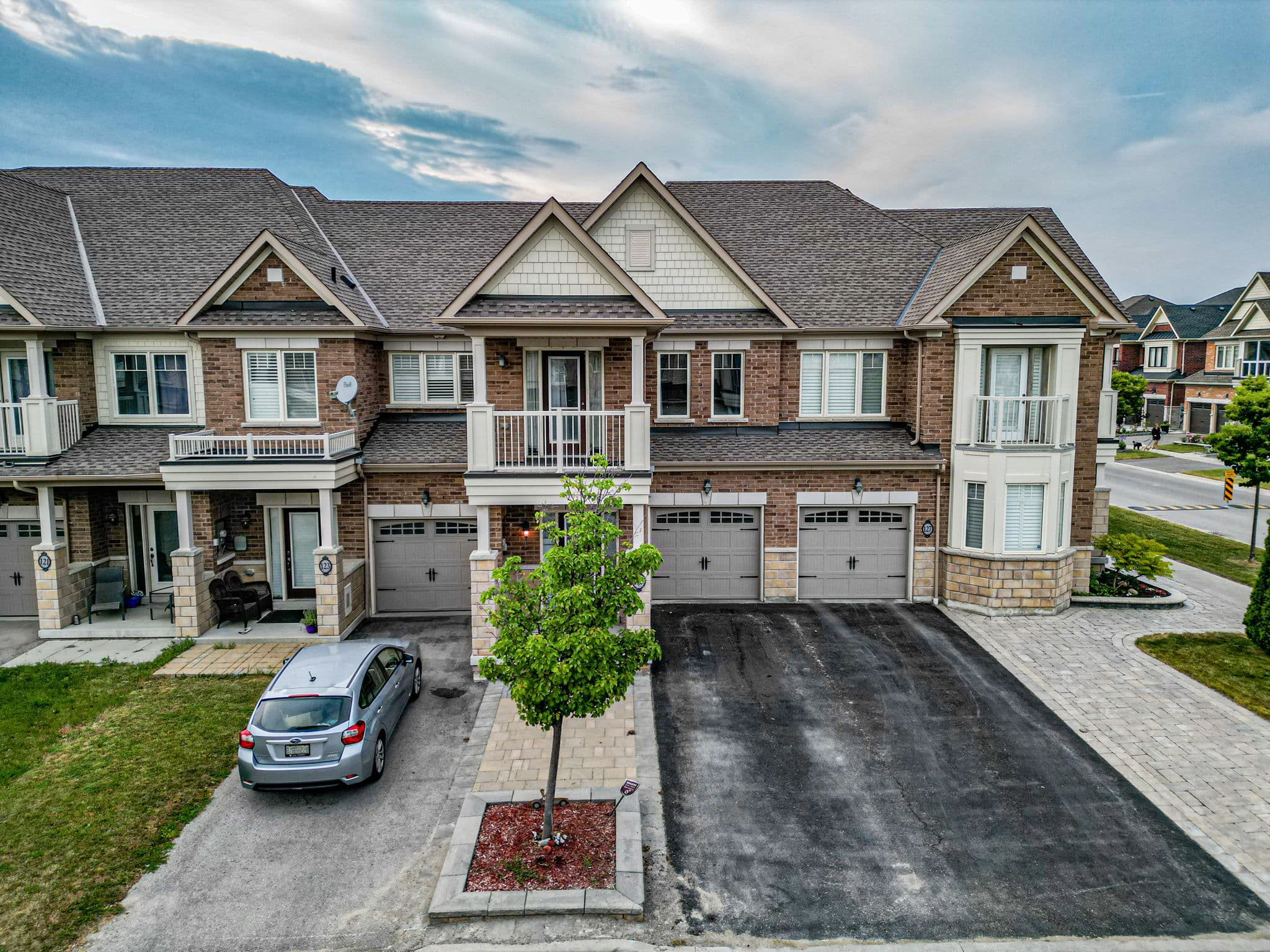 125 John Davis Gate Whitchurch-Stouffville, ON L4A 0B3