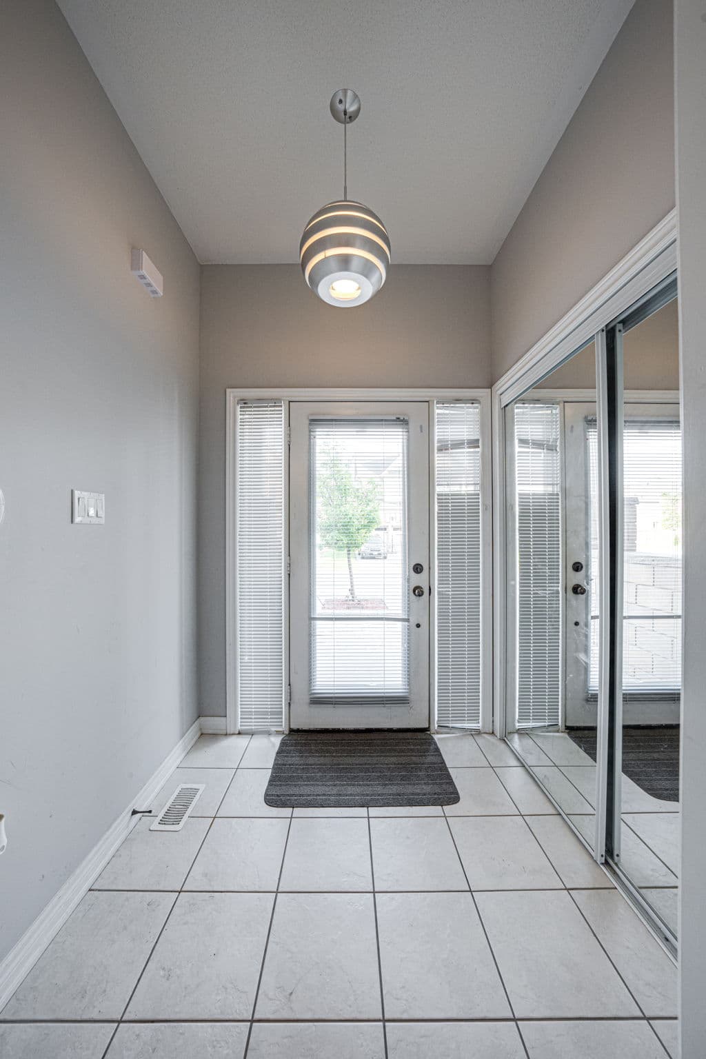 125 John Davis Gate Whitchurch-Stouffville, ON L4A 0B3