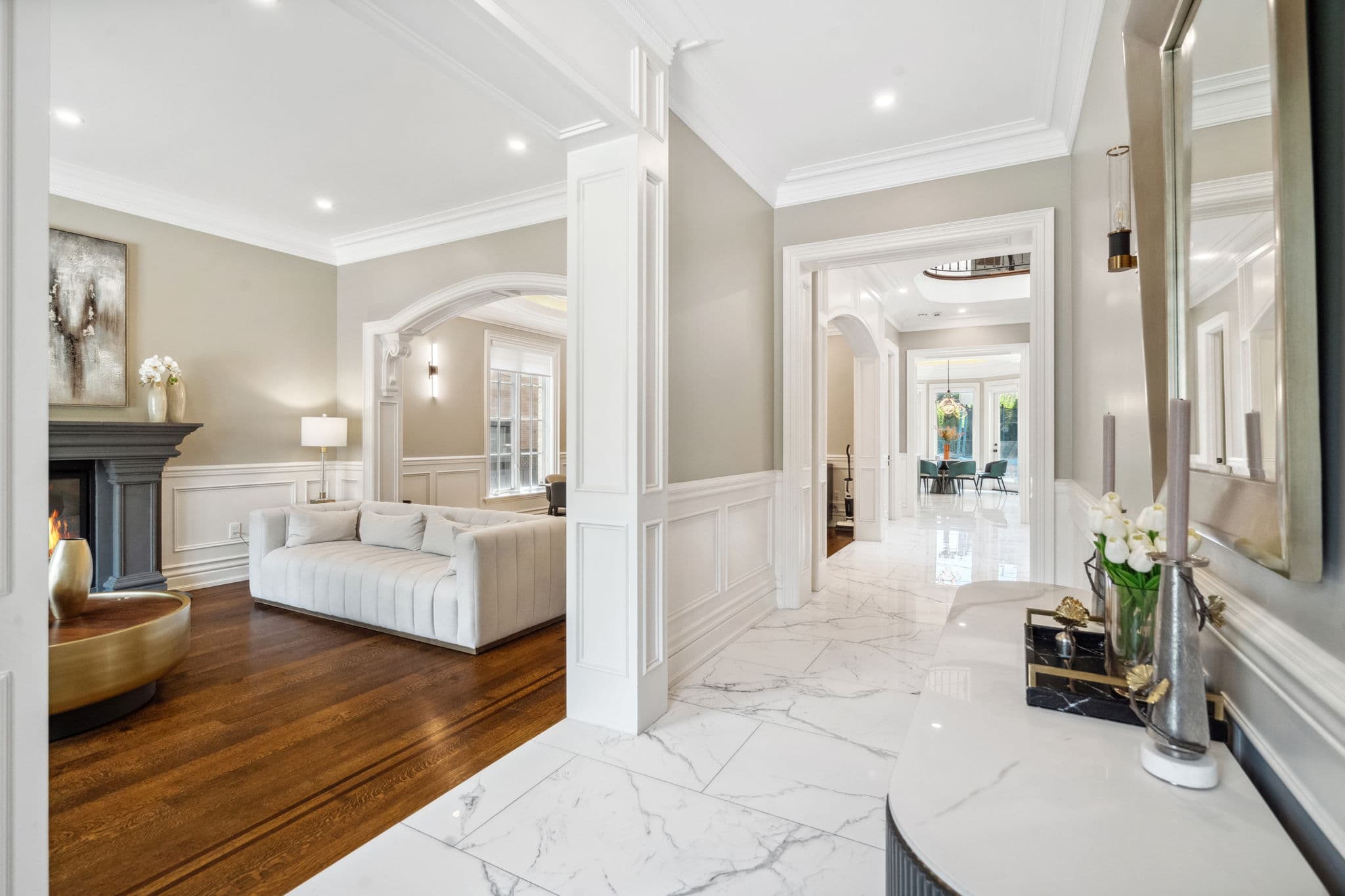 125 Munro Blvd Toronto, ON M2P 1C7