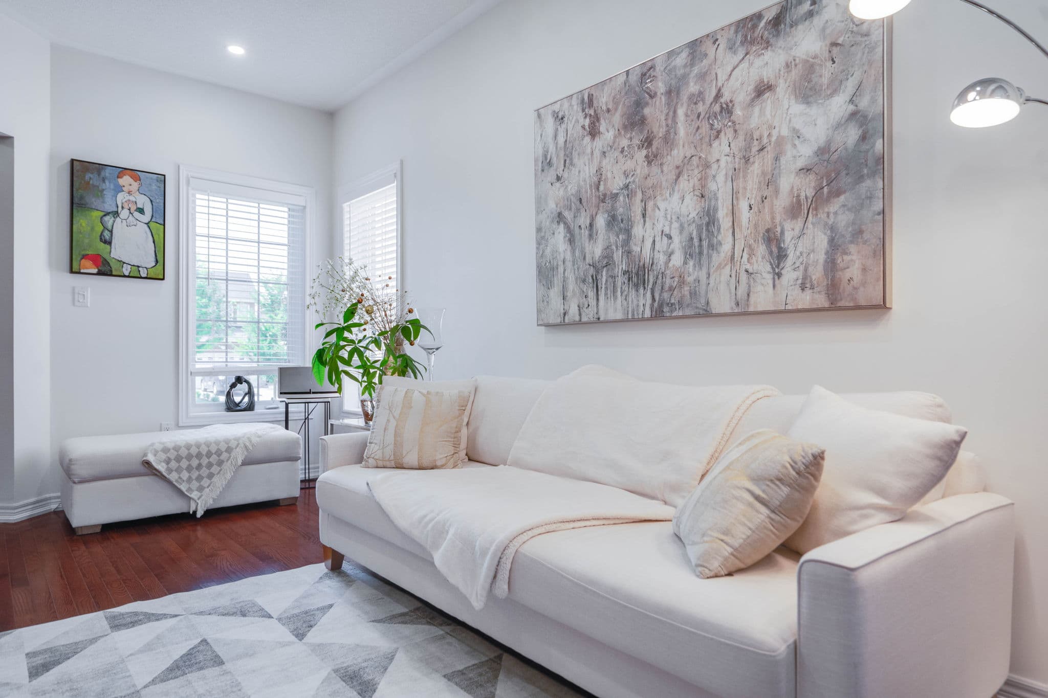 1253 Mary-Lou St Innisfil, ON L9S 0C2