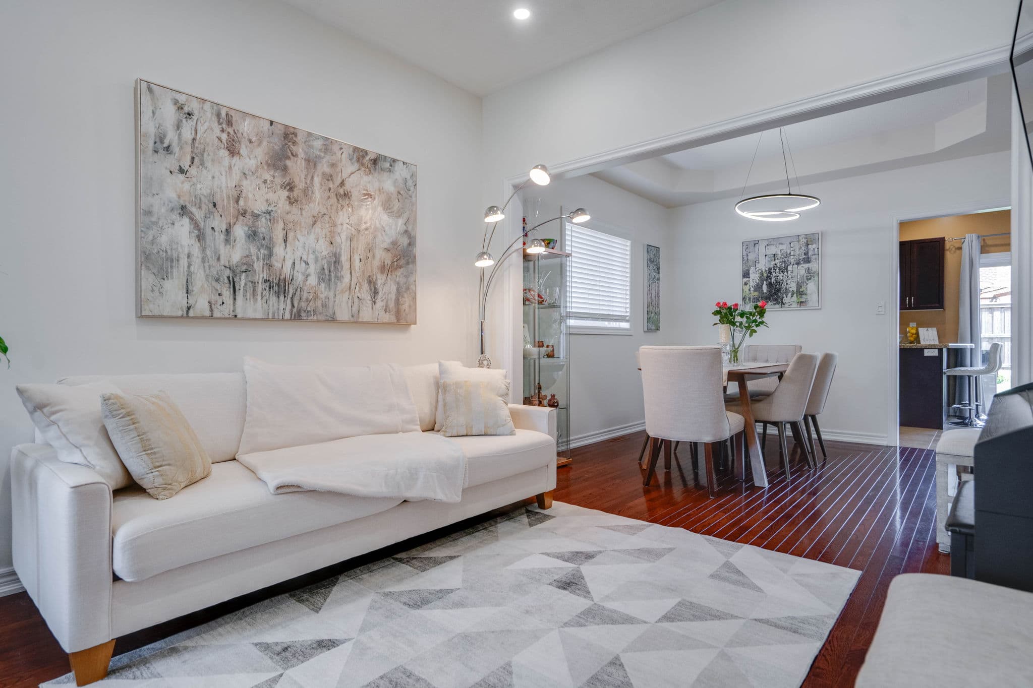 1253 Mary-Lou St Innisfil, ON L9S 0C2