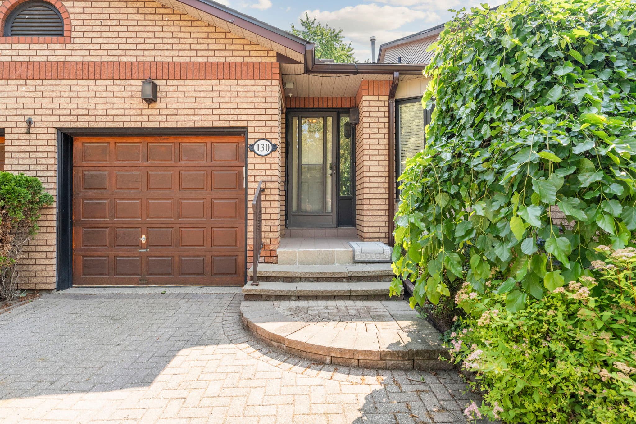 130 Green Briar Rd New Tecumseth, ON L9R 1S2