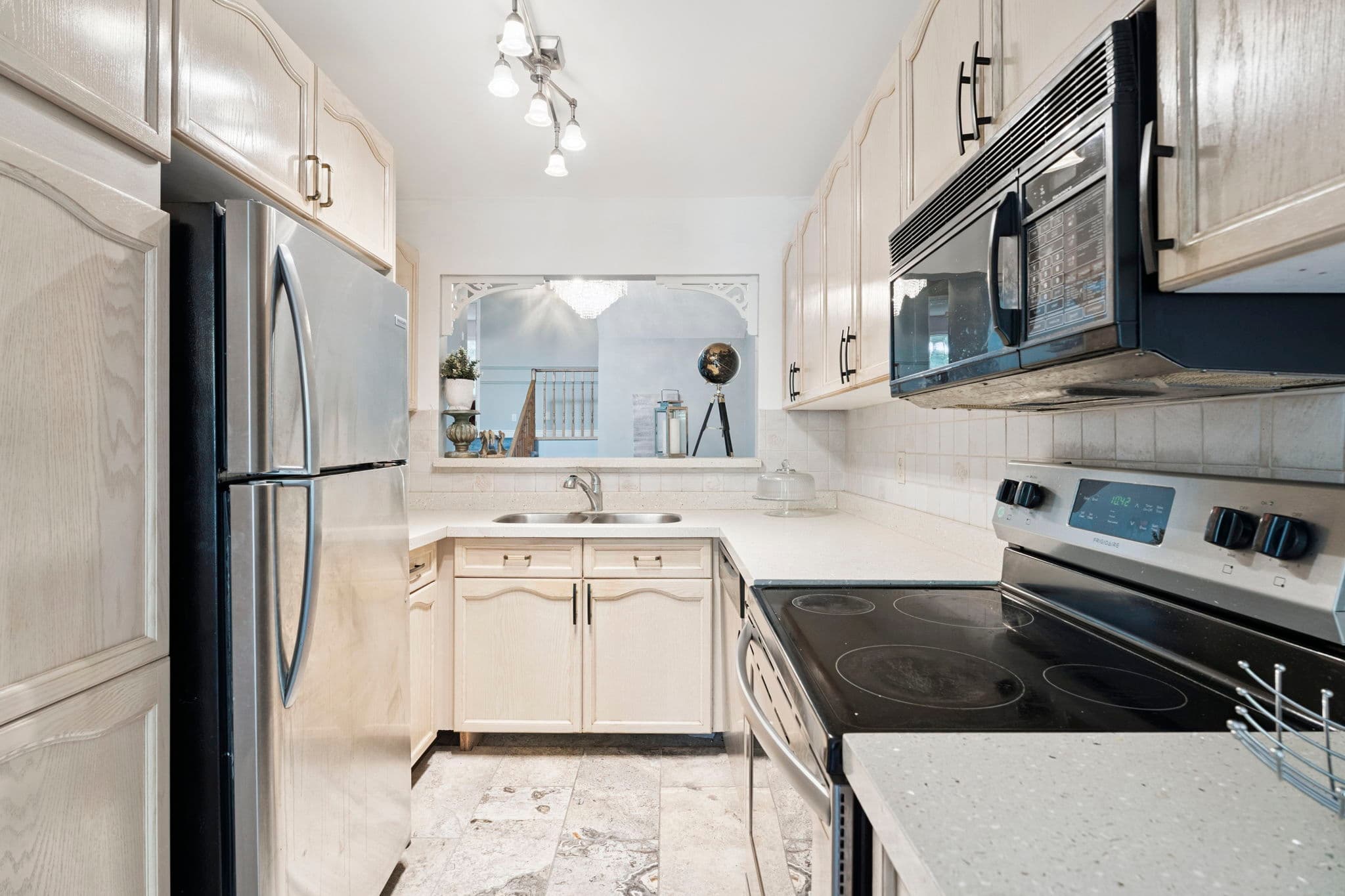 130 Green Briar Rd New Tecumseth, ON L9R 1S2