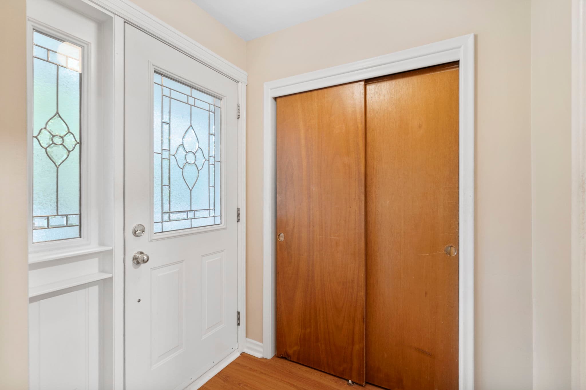 132 Grey Rd Toronto, ON M5M 4G1