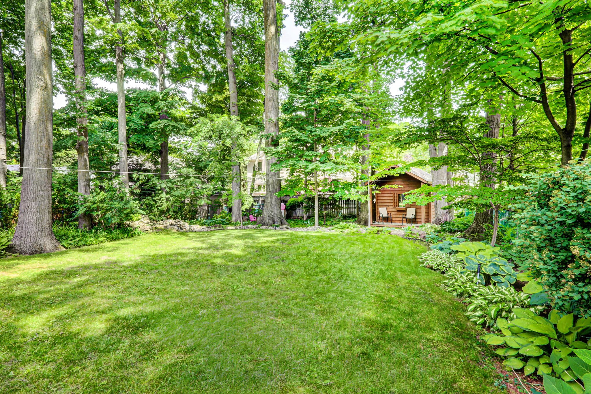 1353 Milton Ave Mississauga, ON L5G 3C5