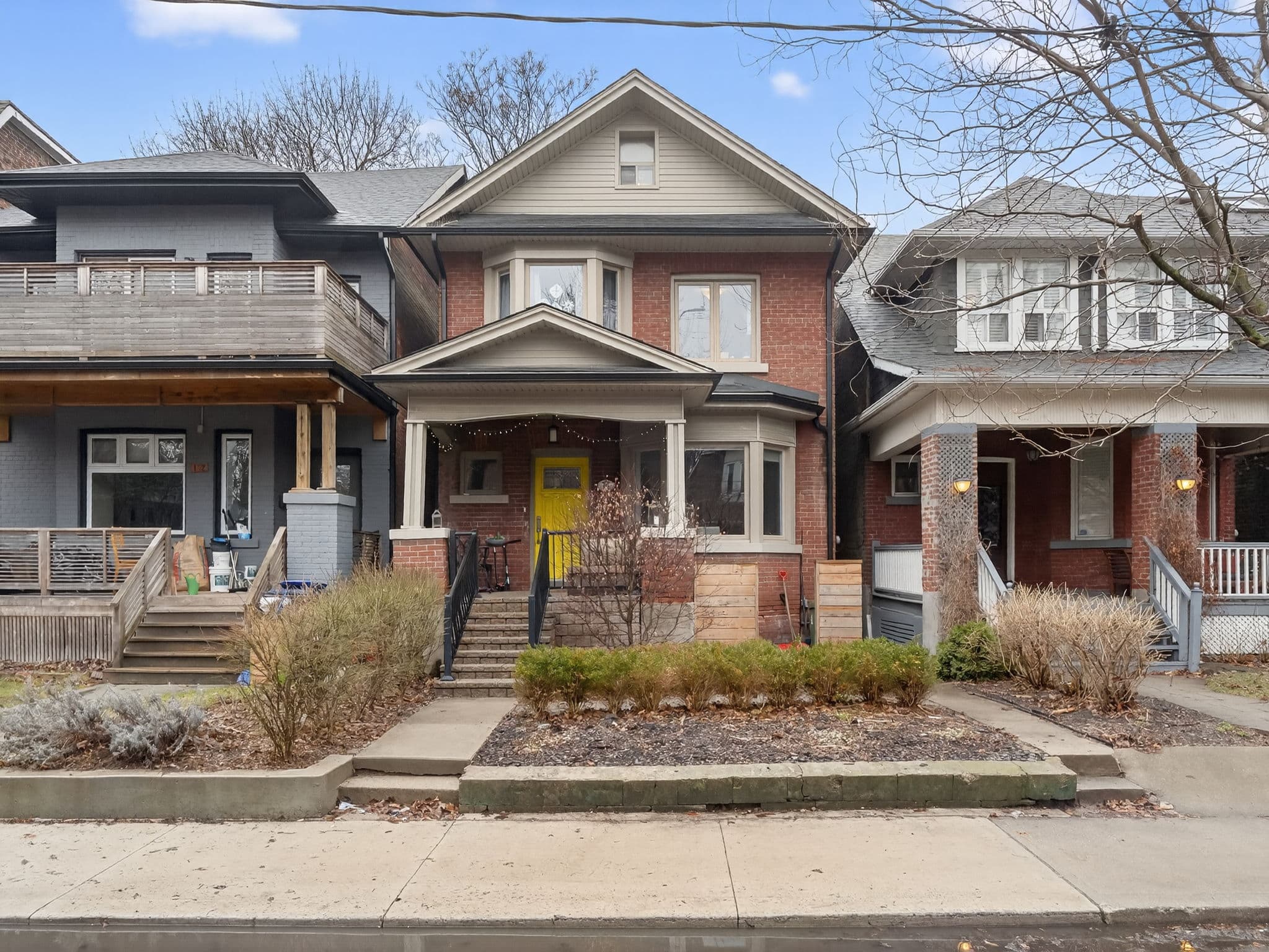 14 Coady Ave Toronto, ON M4M 2Y8