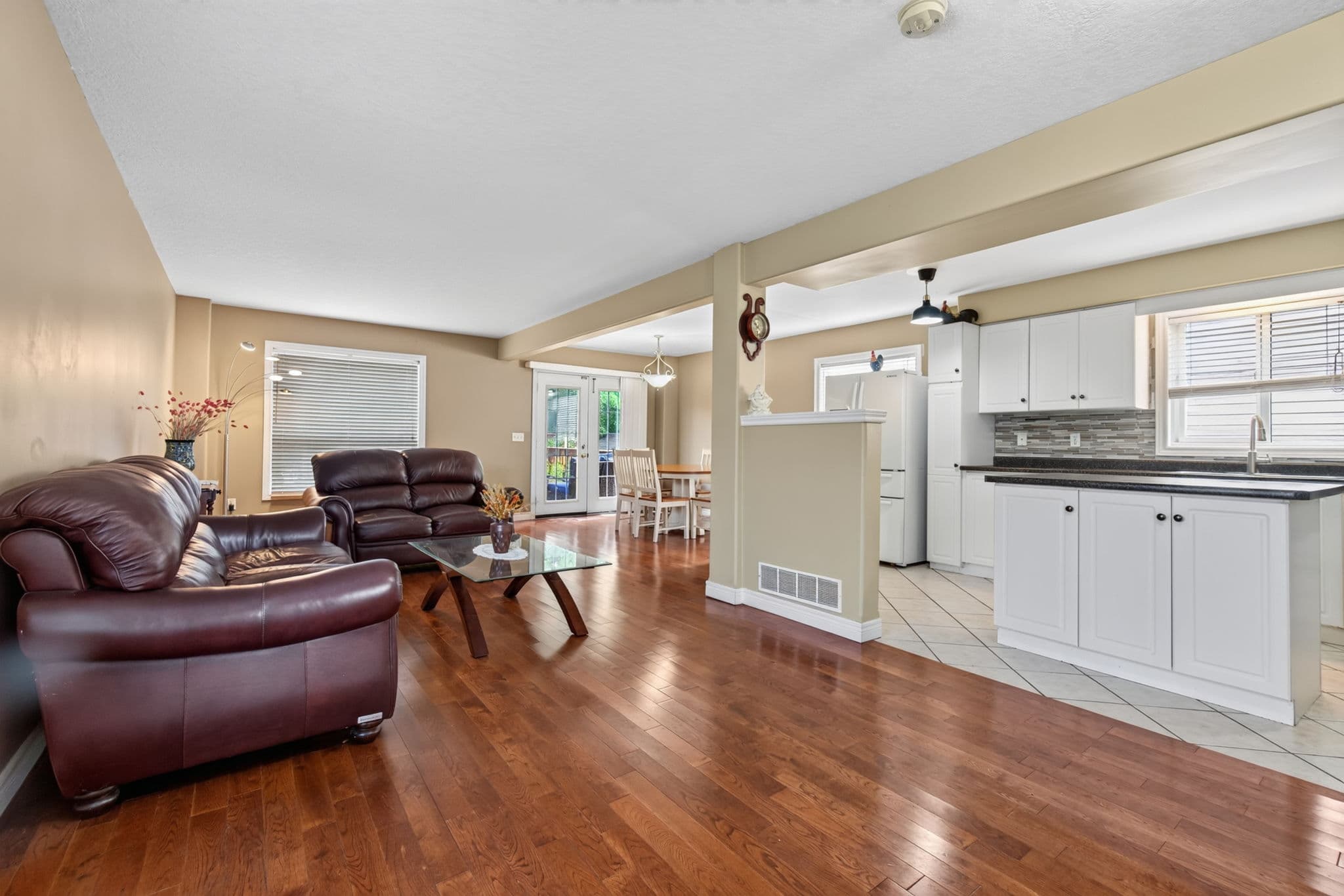141 Starwood Dr Guelph, ON N1E 7G7