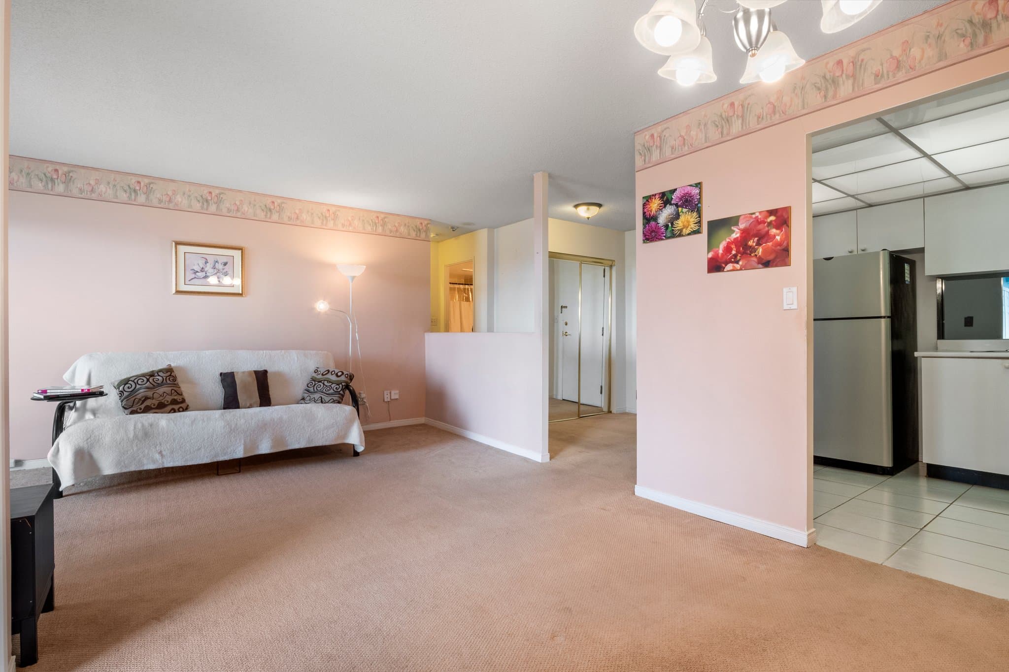 145 Hillcrest Ave 715 Mississauga, ON L5B 3Z1