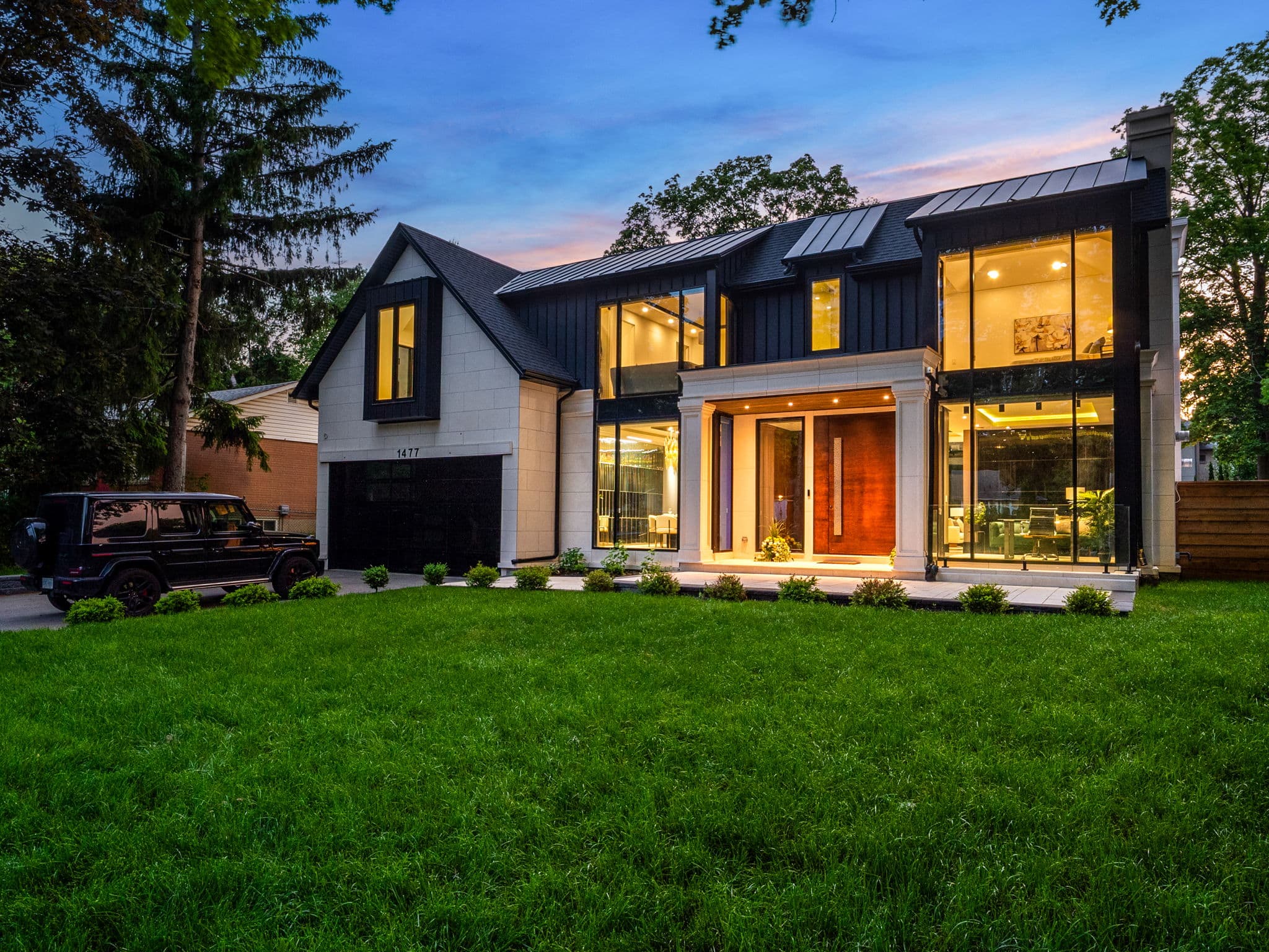 1477 Duncan Rd Oakville, ON L6J 2R5