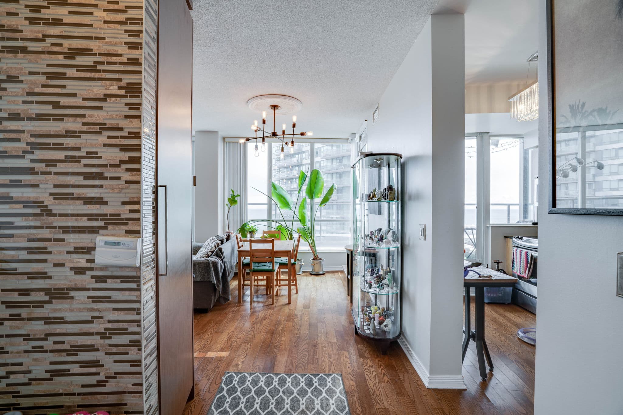 15 Legion Rd Unit 2405 Toronto, ON M8V 0A9