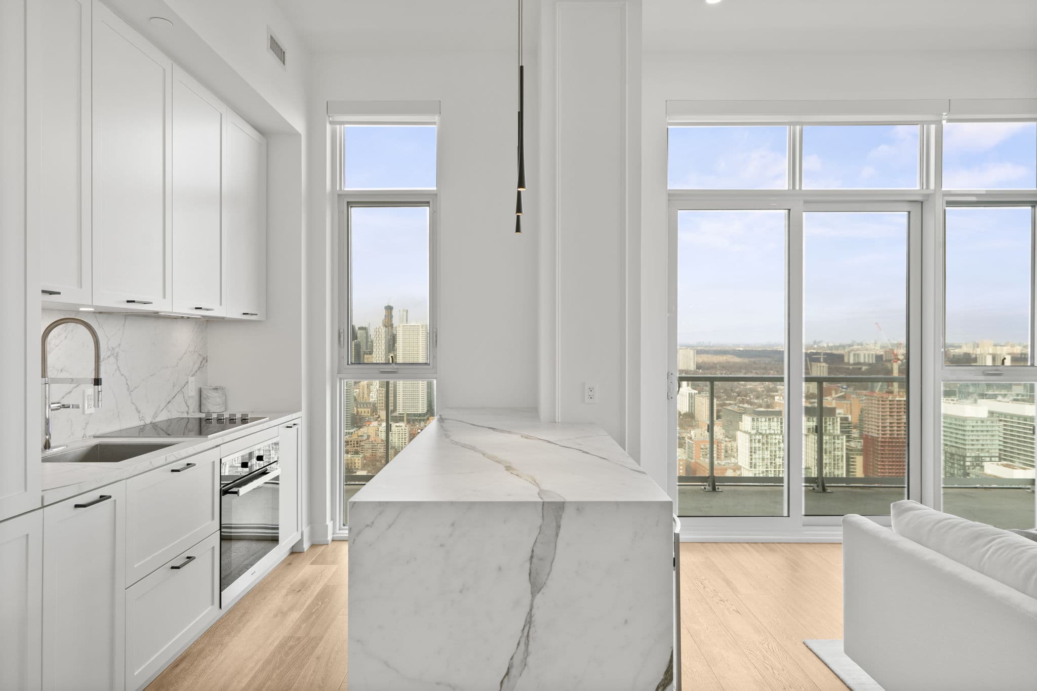 15 Lower Jarvis St Unit 4504 Toronto, ON M5E 0C4