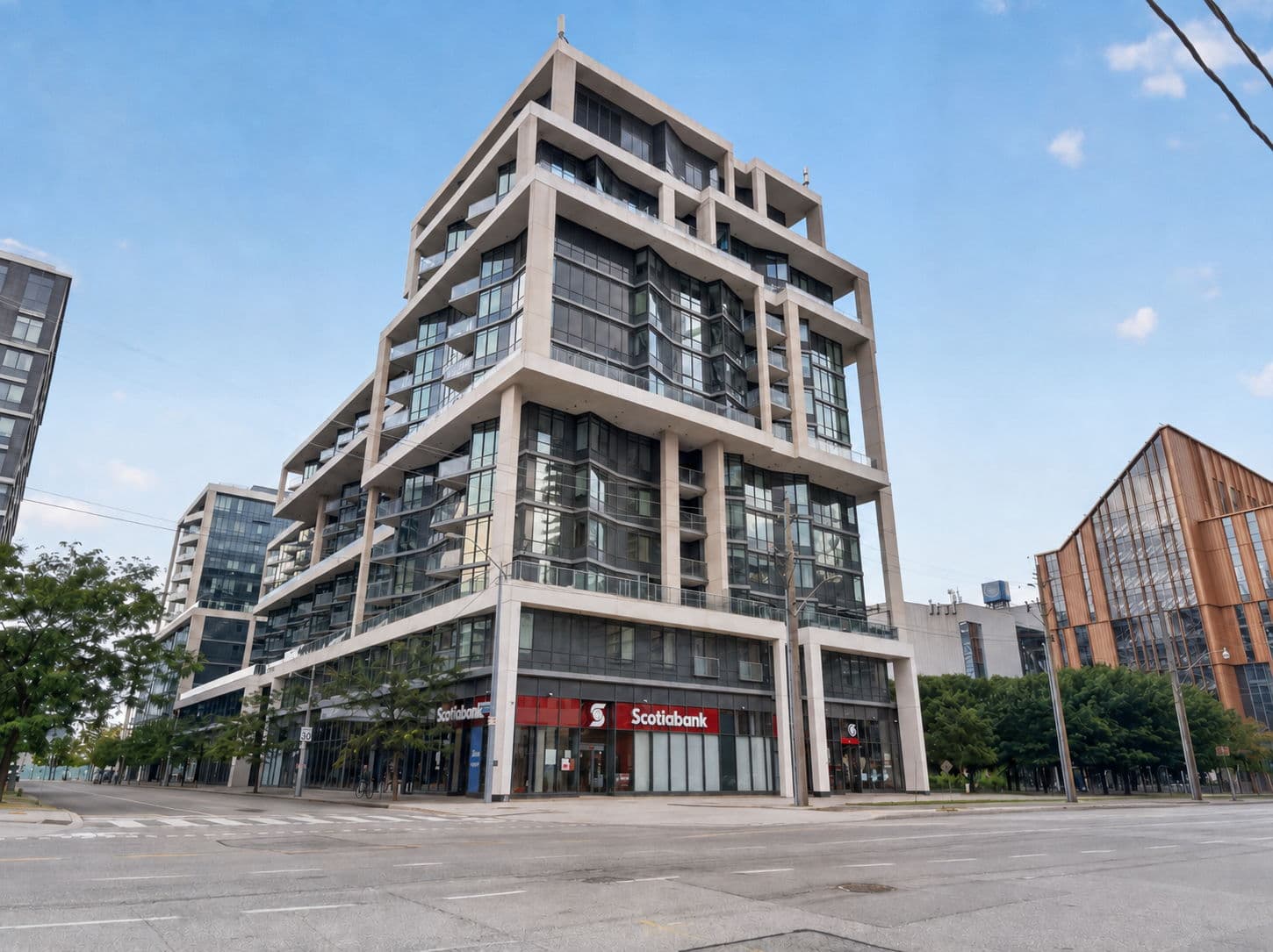 15 Merchants' Wharf 1133 Toronto, ON M5A 0N8