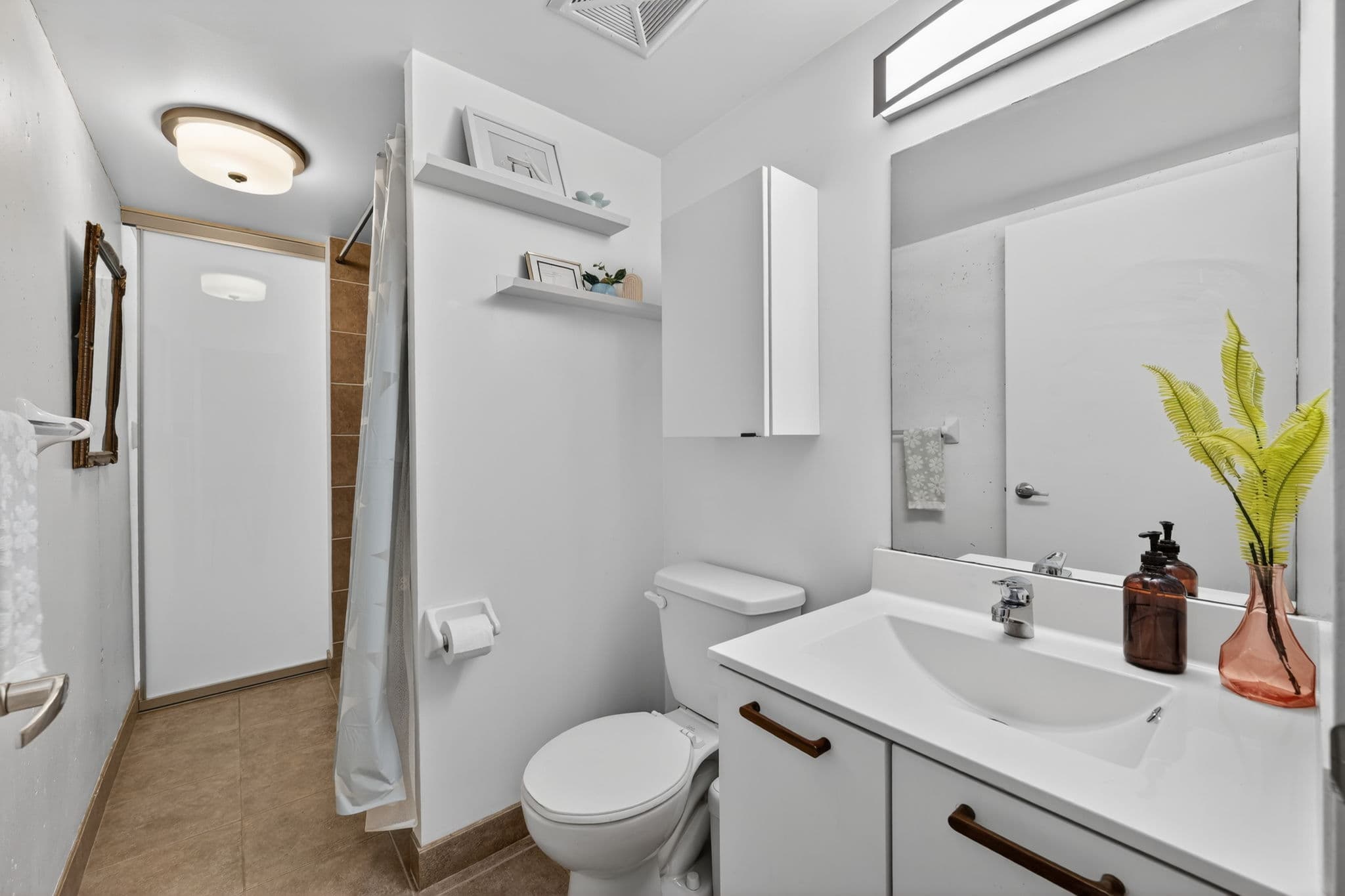 150 Sudbury St 1308 Toronto, ON M6J