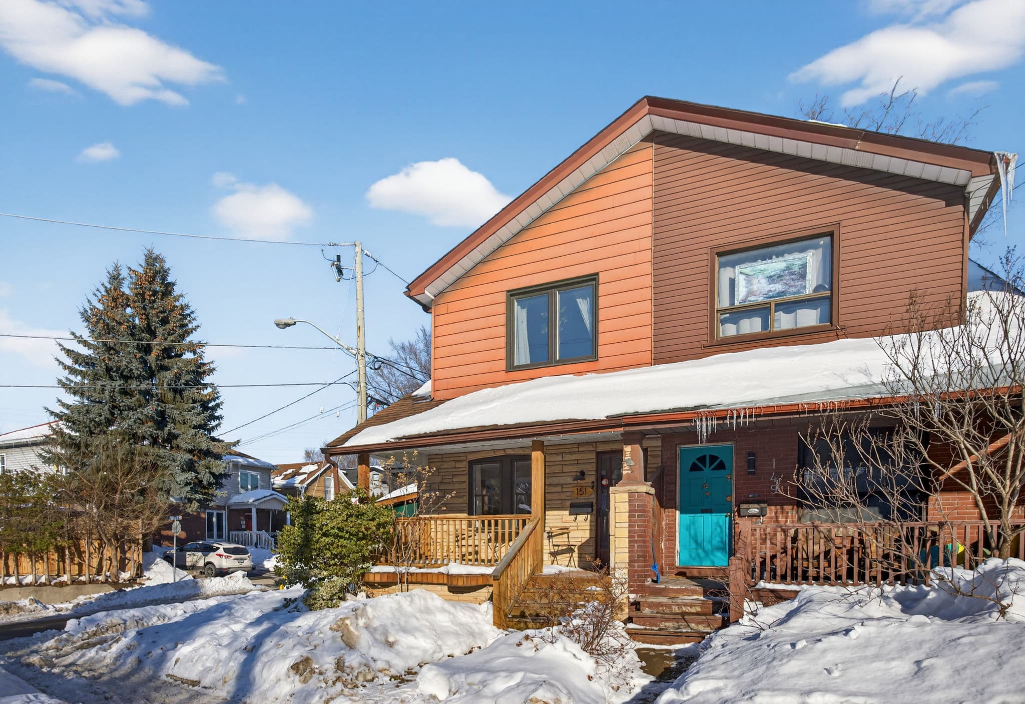 151 Dawes Rd Toronto, ON M4C 5C1