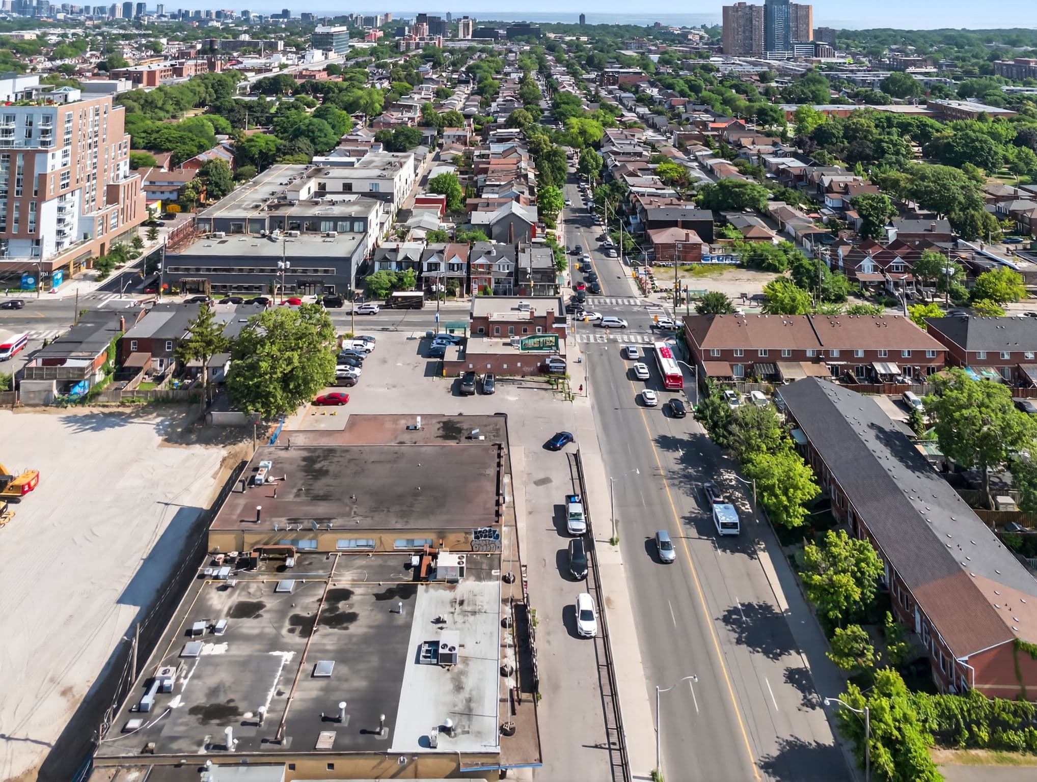 1520 Dupont St Toronto, ON M6P 4G7