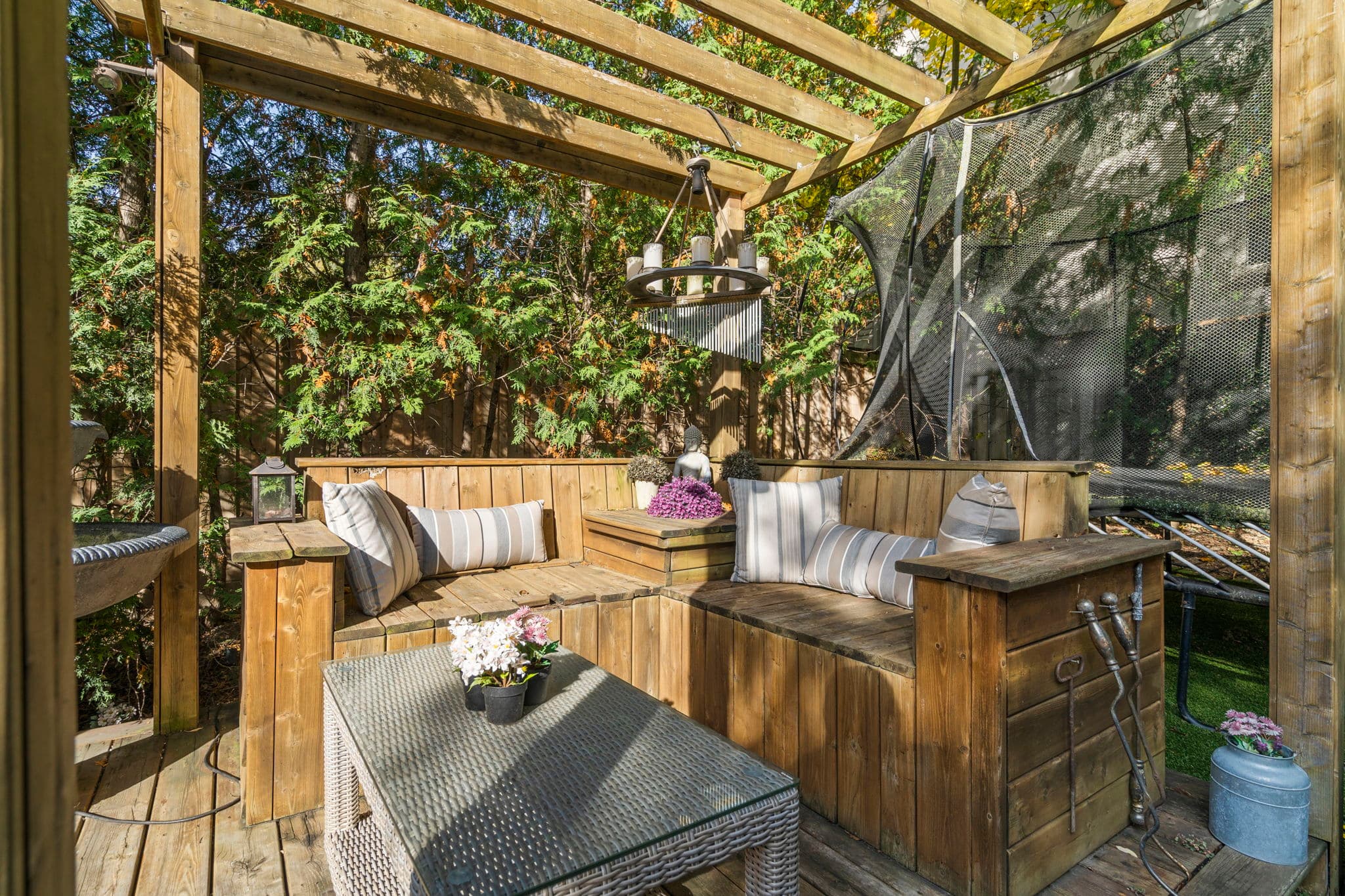 153 Ledbury St Toronto, ON M5M 4J2