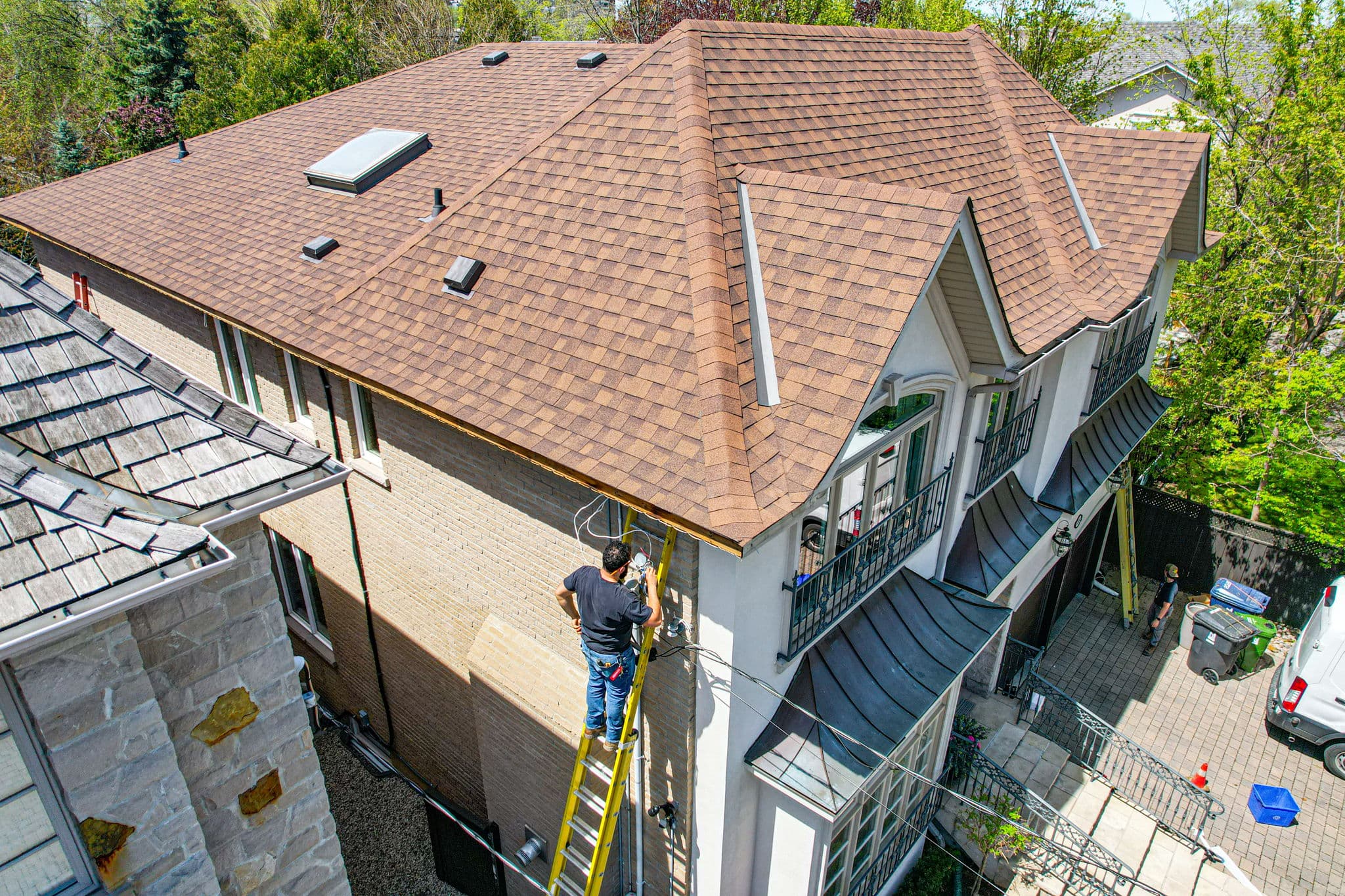 158 Falkirk St Toronto, ON M5M 4K5