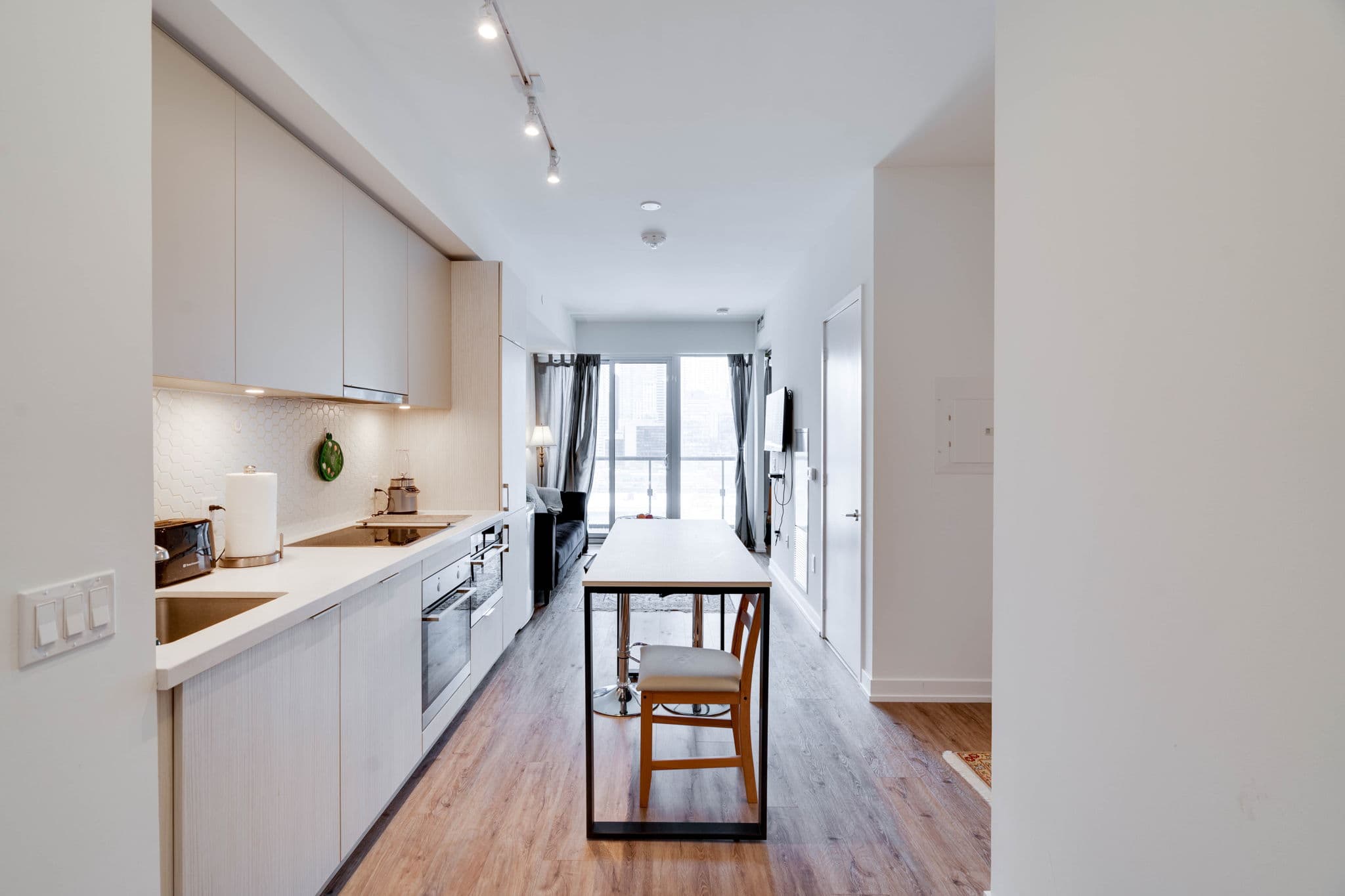 158 Front St E Unit 1604 Toronto, ON M5A 0K9