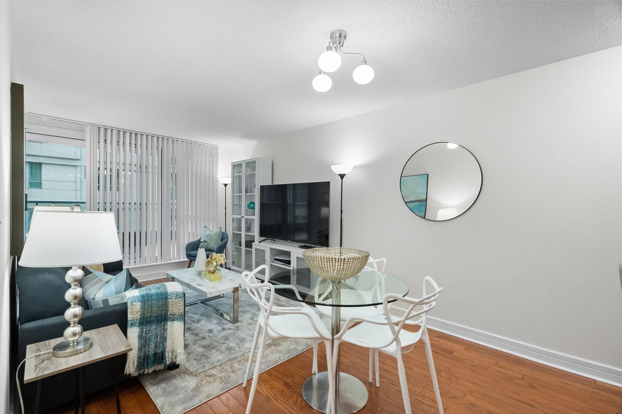 16 Harrison Garden Blvd 212 Toronto, ON M2N 7J6