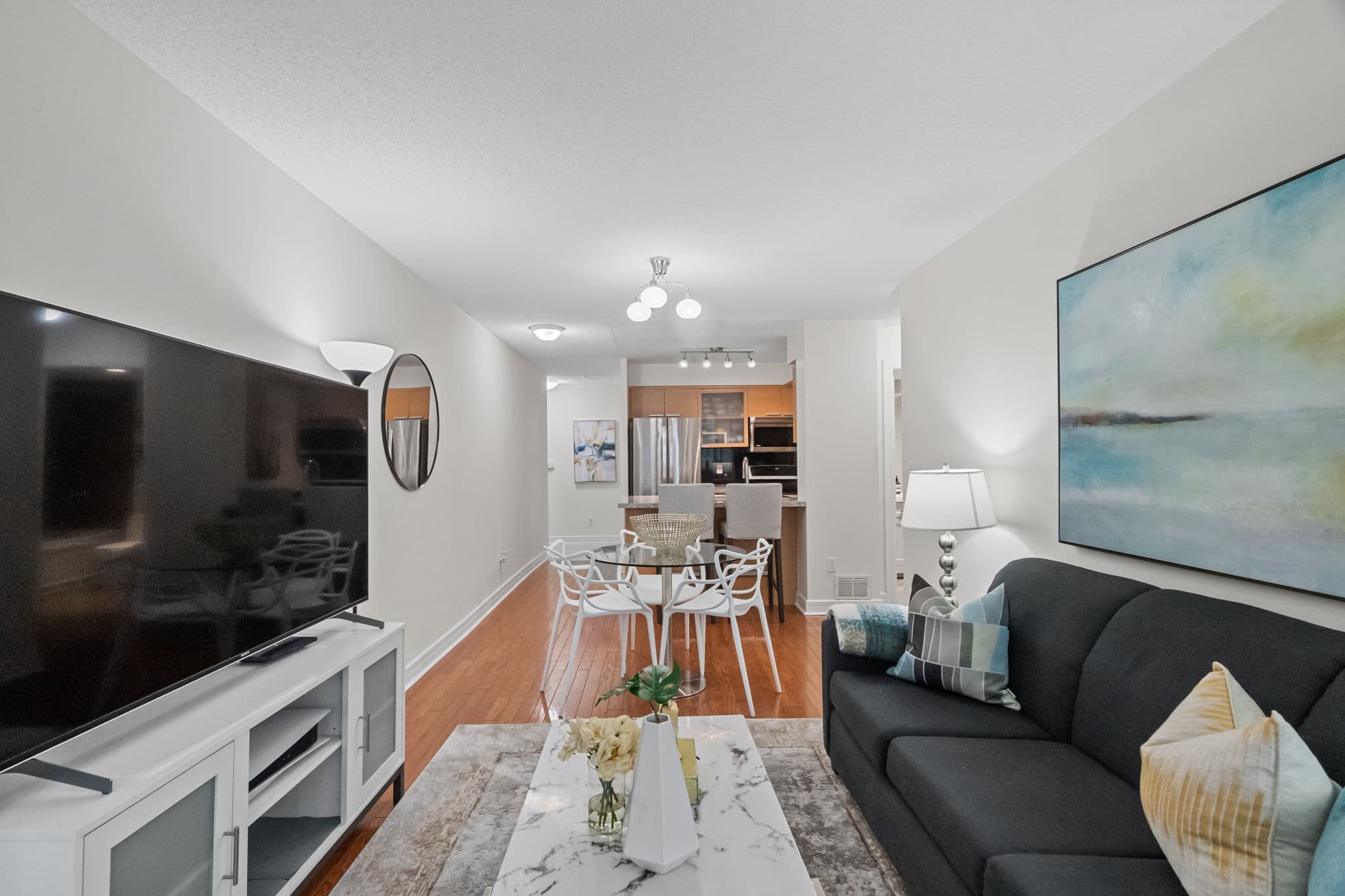 16 Harrison Garden Blvd 212 Toronto, ON M2N 7J6