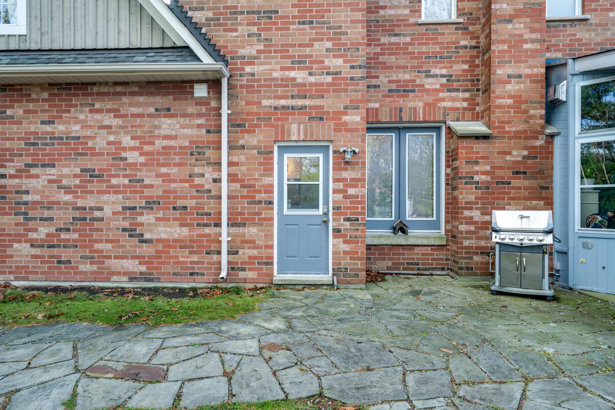 160 Kootenay Ridge Vaughan, ON L6A 2V9