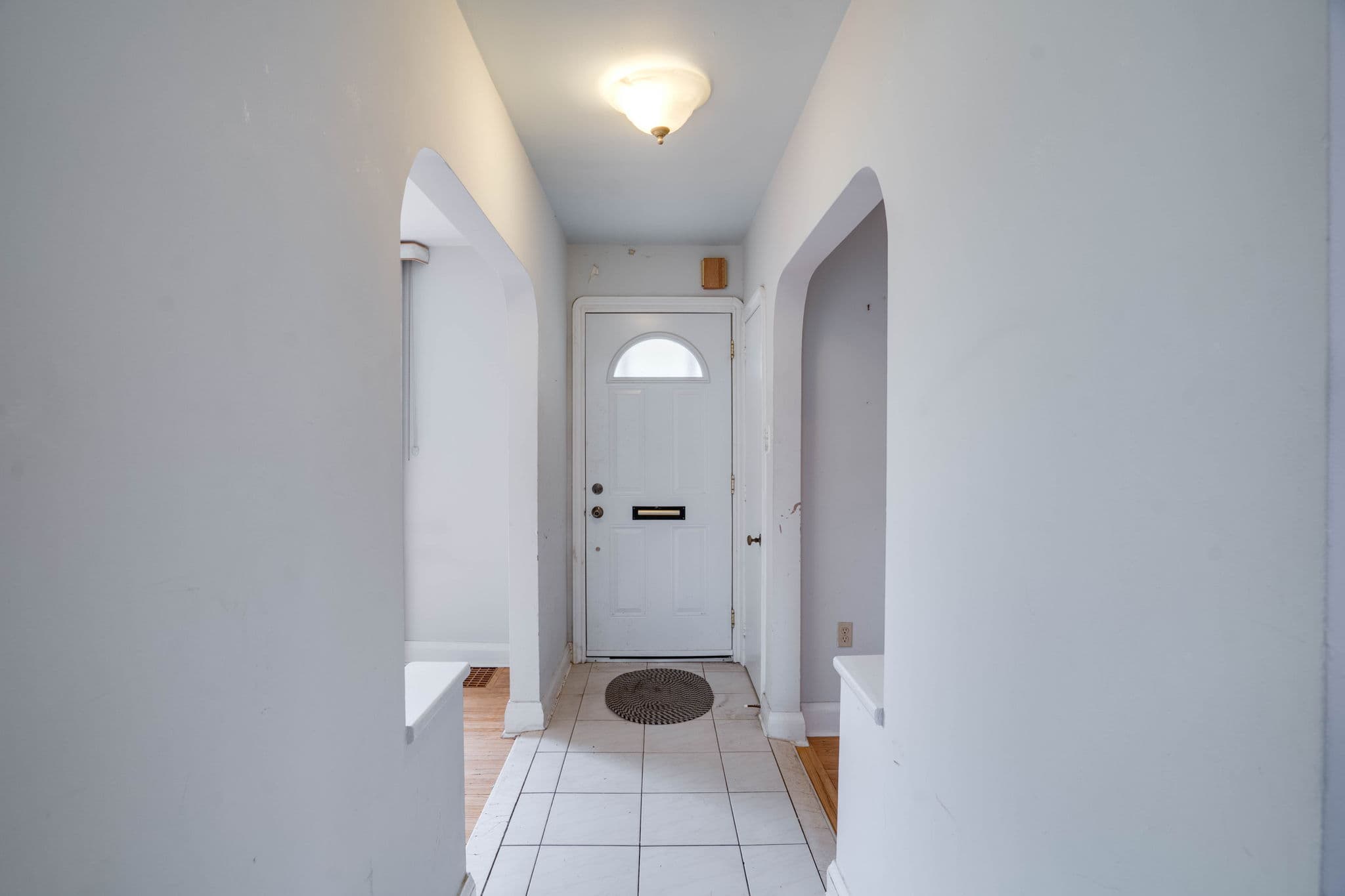 160 Pleasant Ave Toronto, ON M2M 1M3