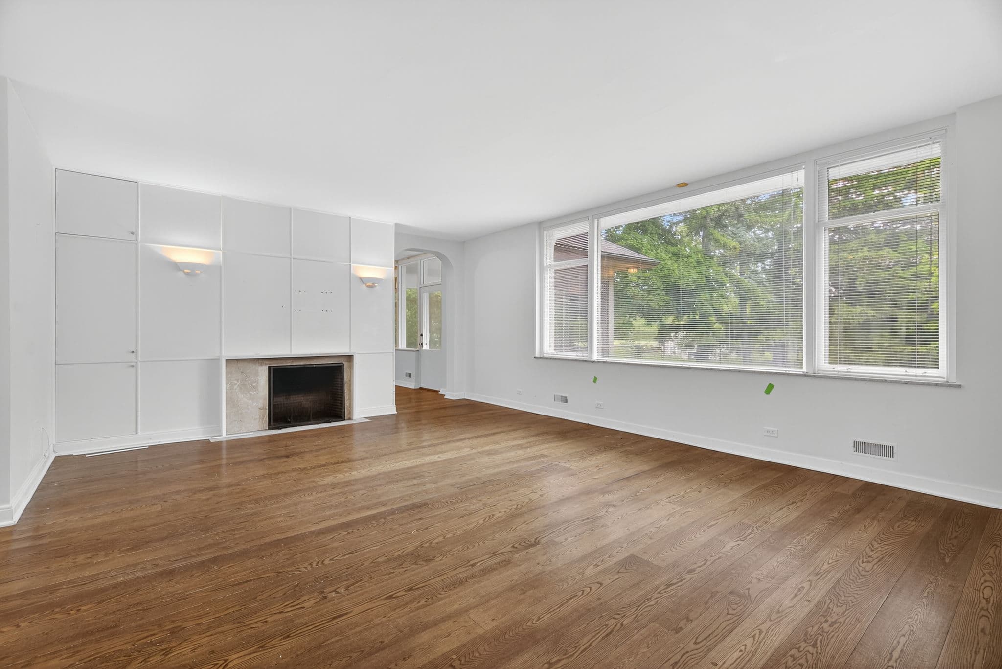 160 Teddington Park Ave Toronto, ON M4N 2C8