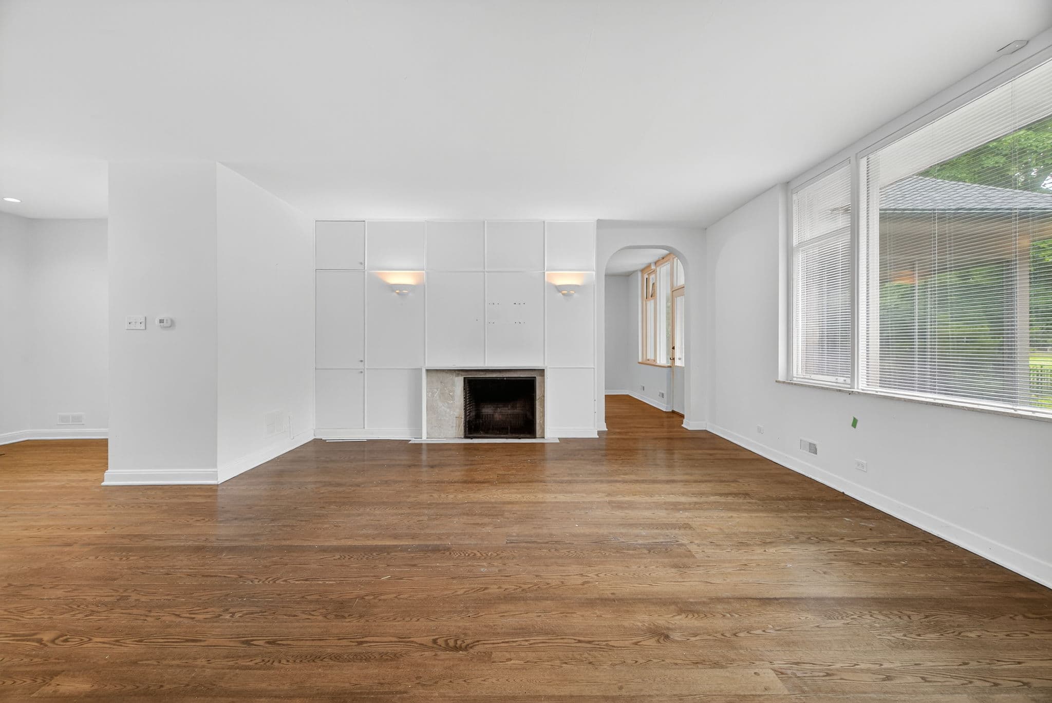 160 Teddington Park Ave Toronto, ON M4N 2C8