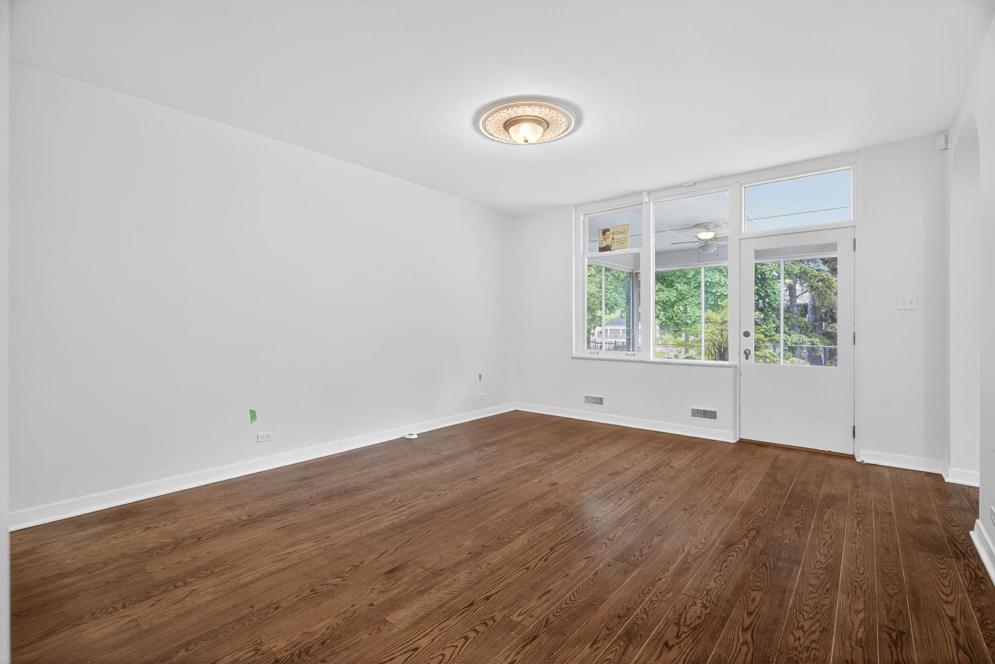 160 Teddington Park Ave Toronto, ON M4N 2C8