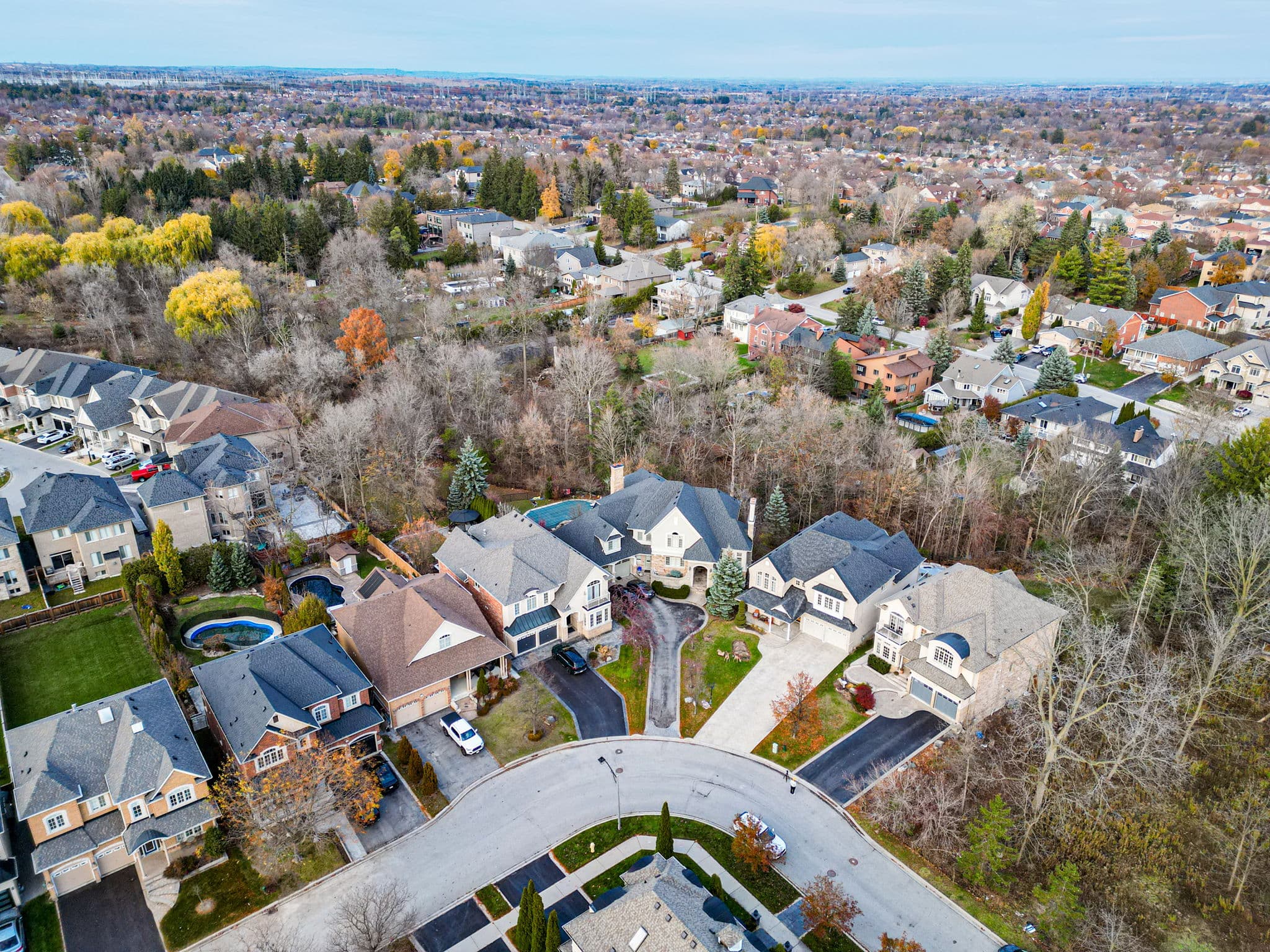 1653 Goldenridge Rd Pickering, ON L1V 7J5