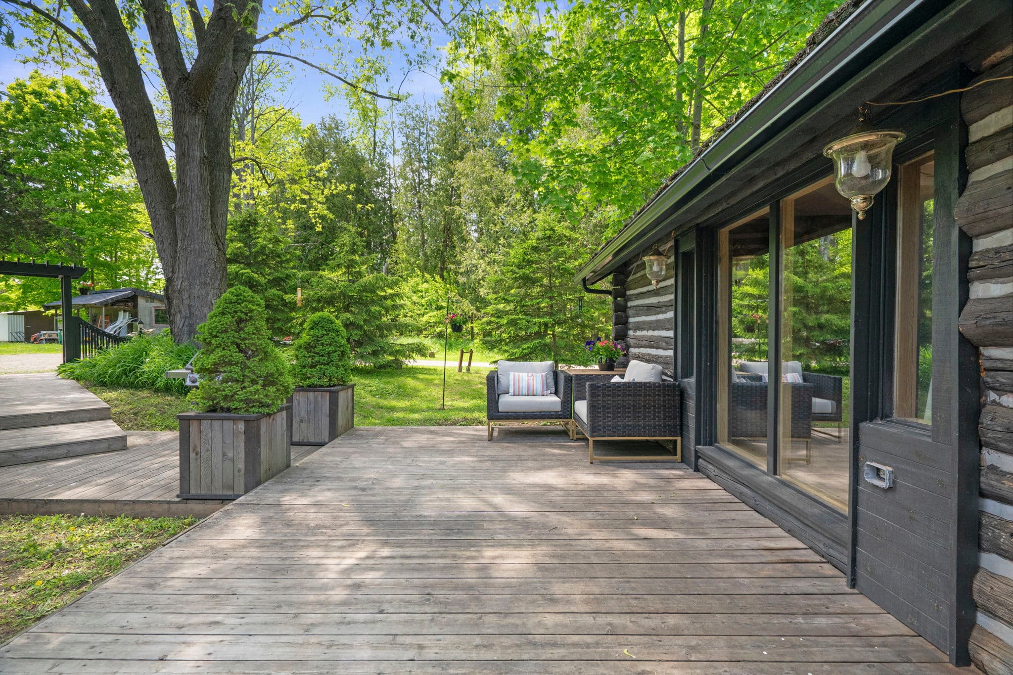 16590 Hurontario St Caledon Village, ON L7C 2E6