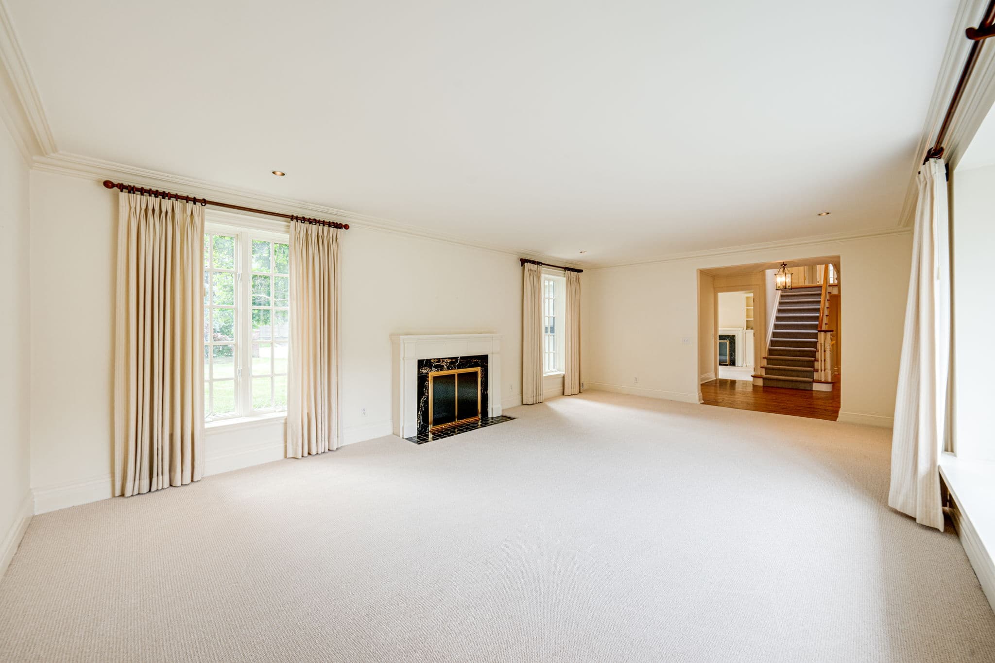 168 Sandringham Dr. Toronto, ON M3H 1E3