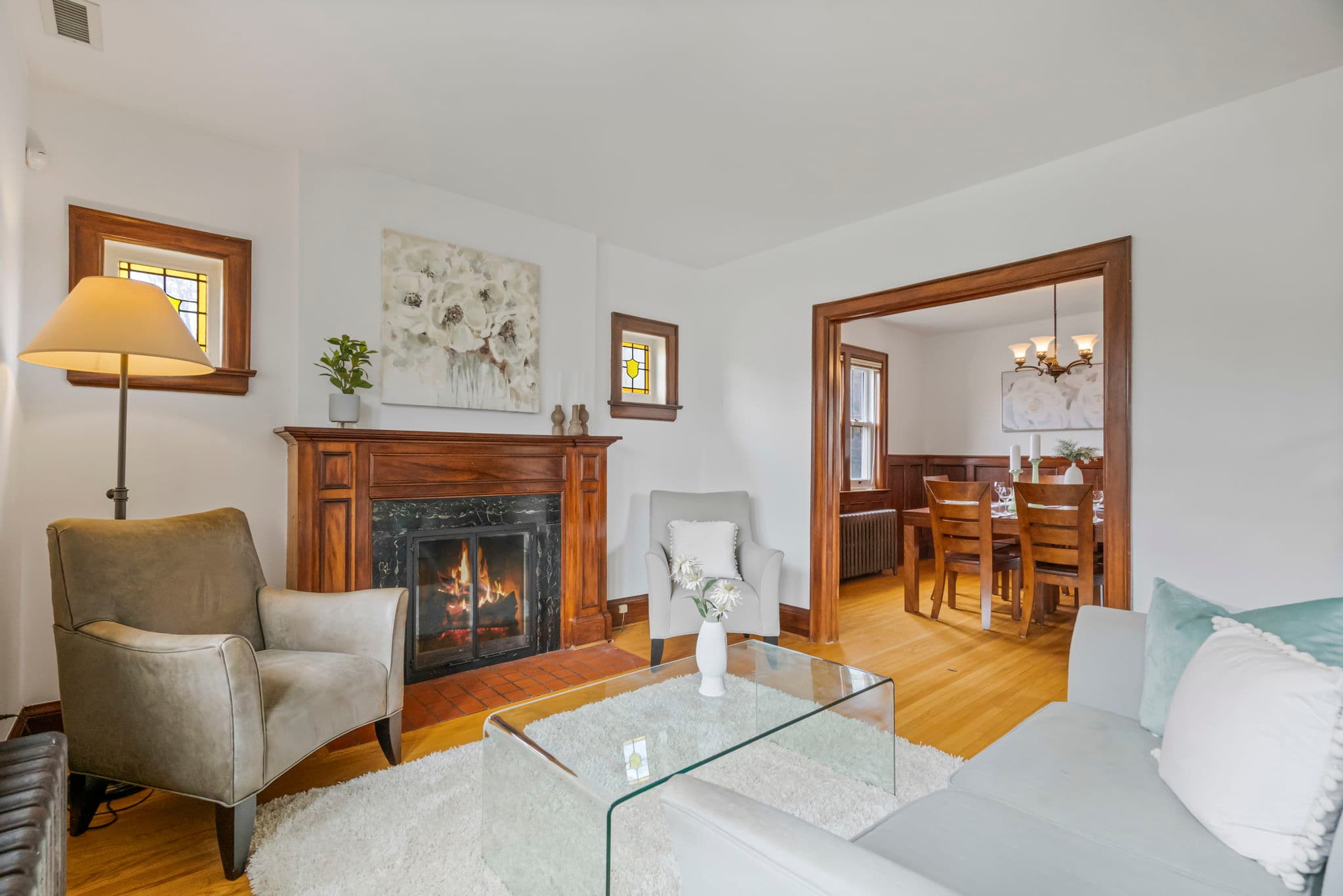 169 Clarence St Vaughan, ON L4L 1L4