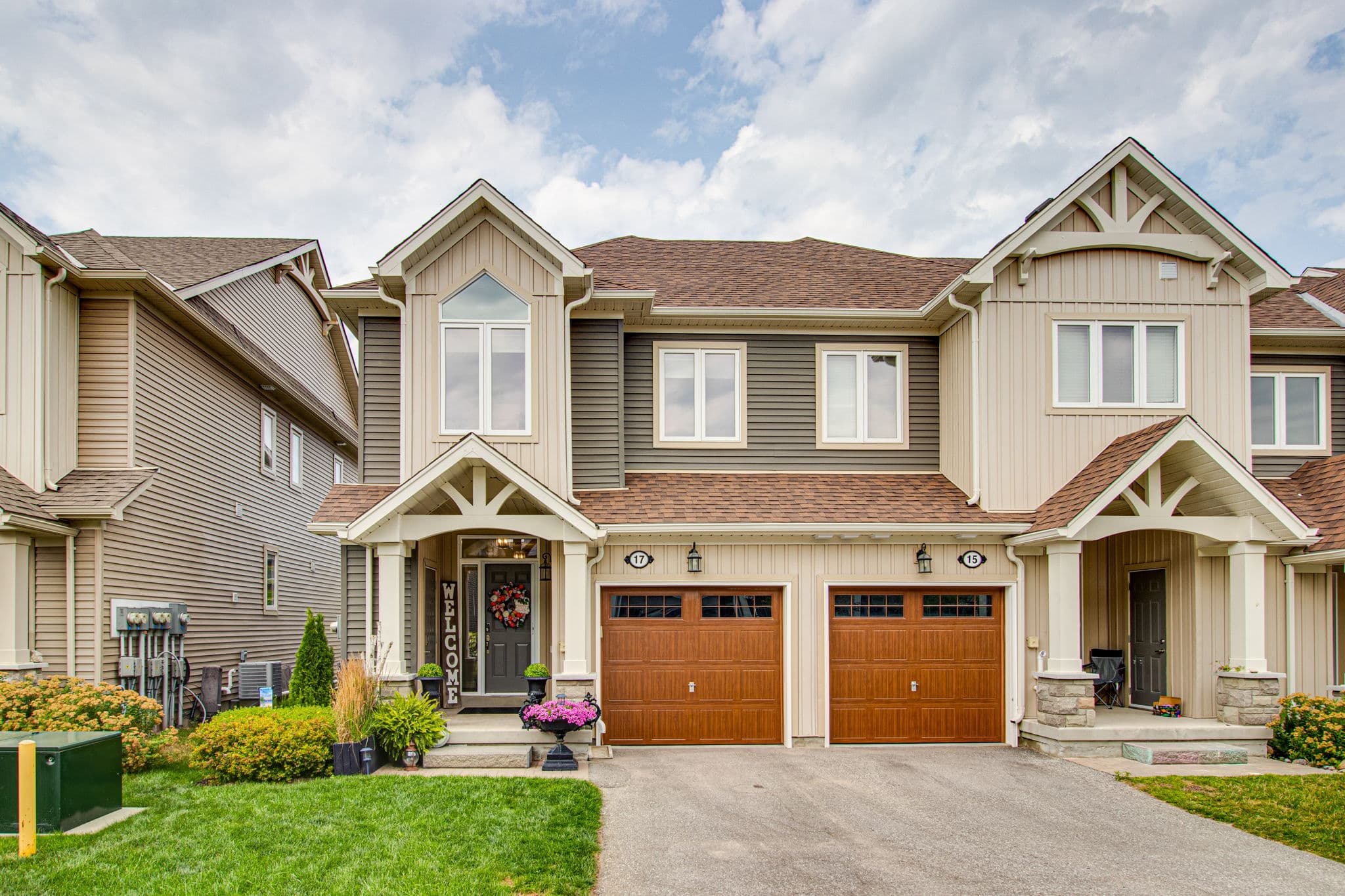 17 Gregory Ave Collingwood, ON L9Y 0Z5