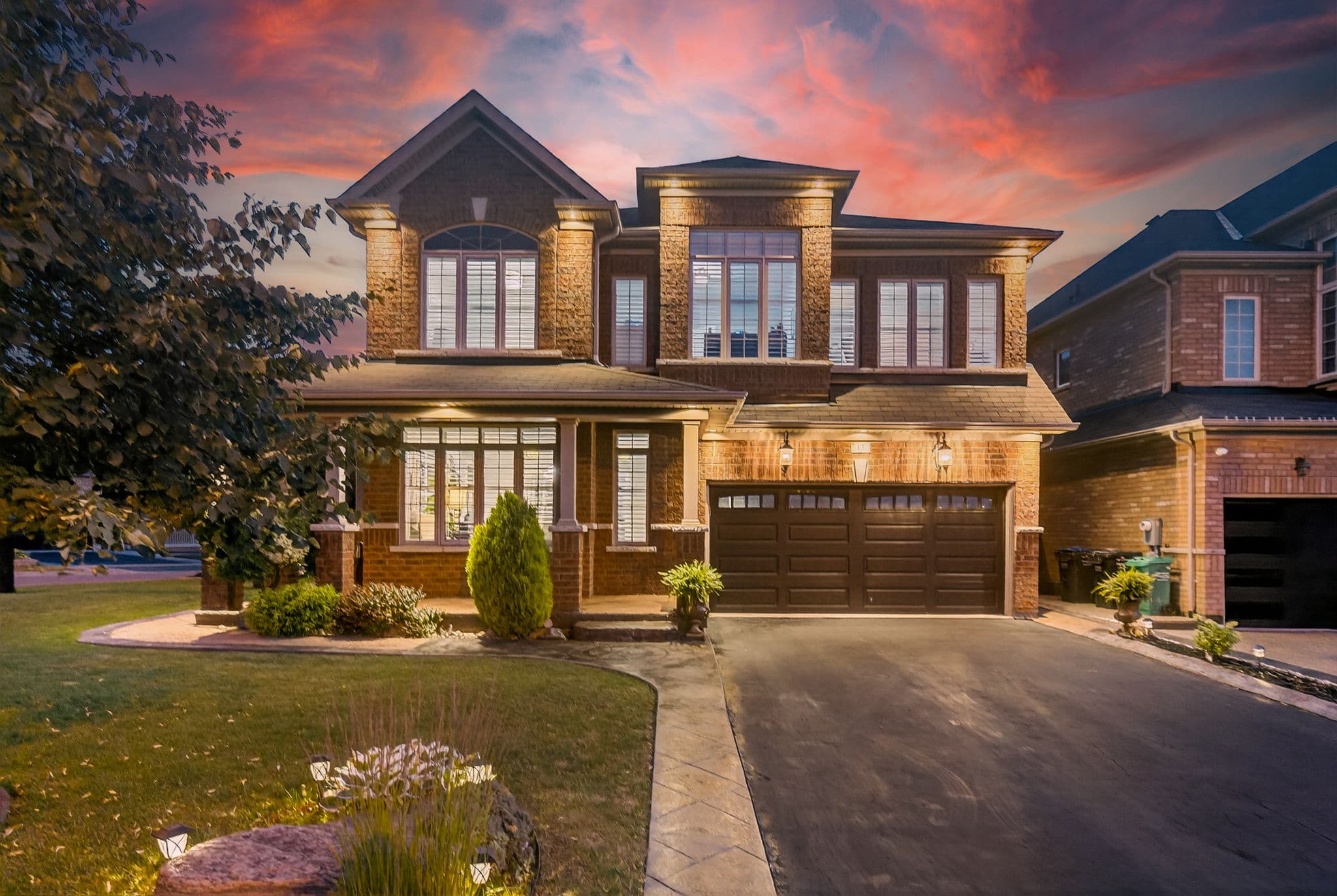 17 Platform Cres Brampton, ON L7A 0G2