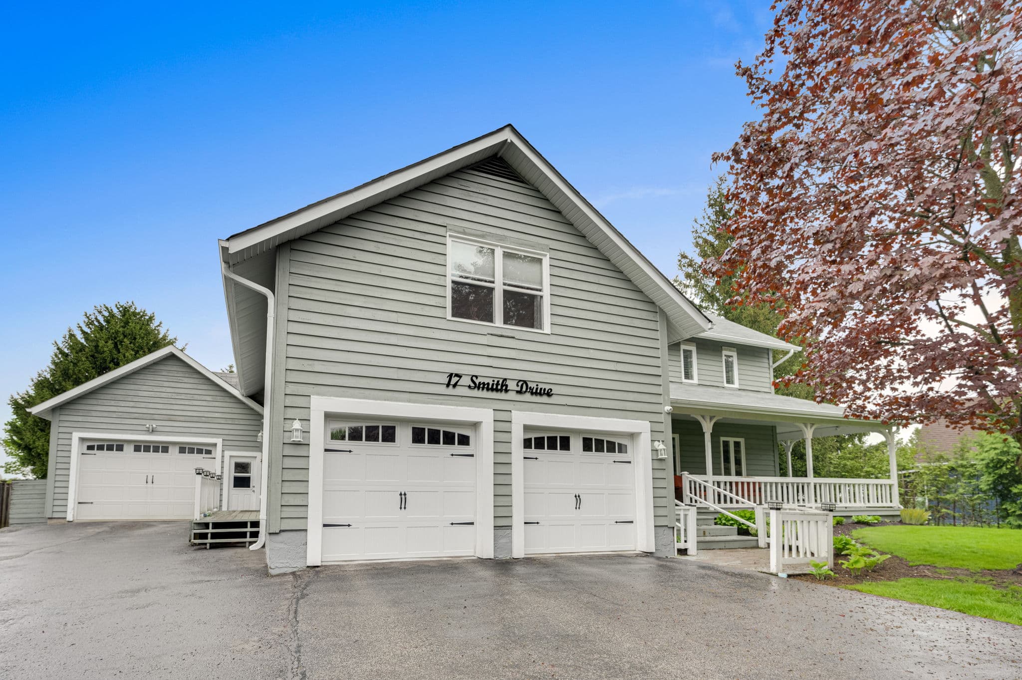 17 Smith Dr Sandford, ON L0C 1E0