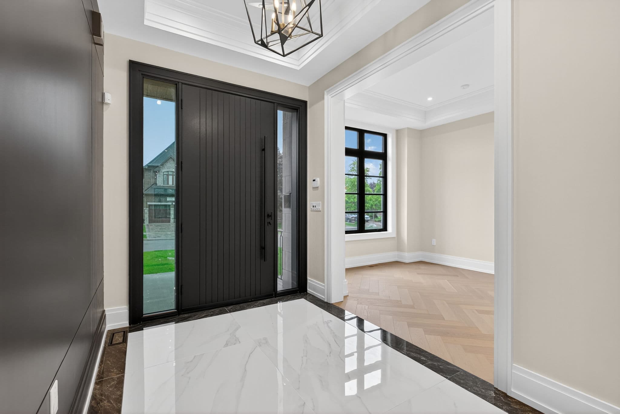 174 Marsi Rd Richmond Hill, ON L4C 5S8