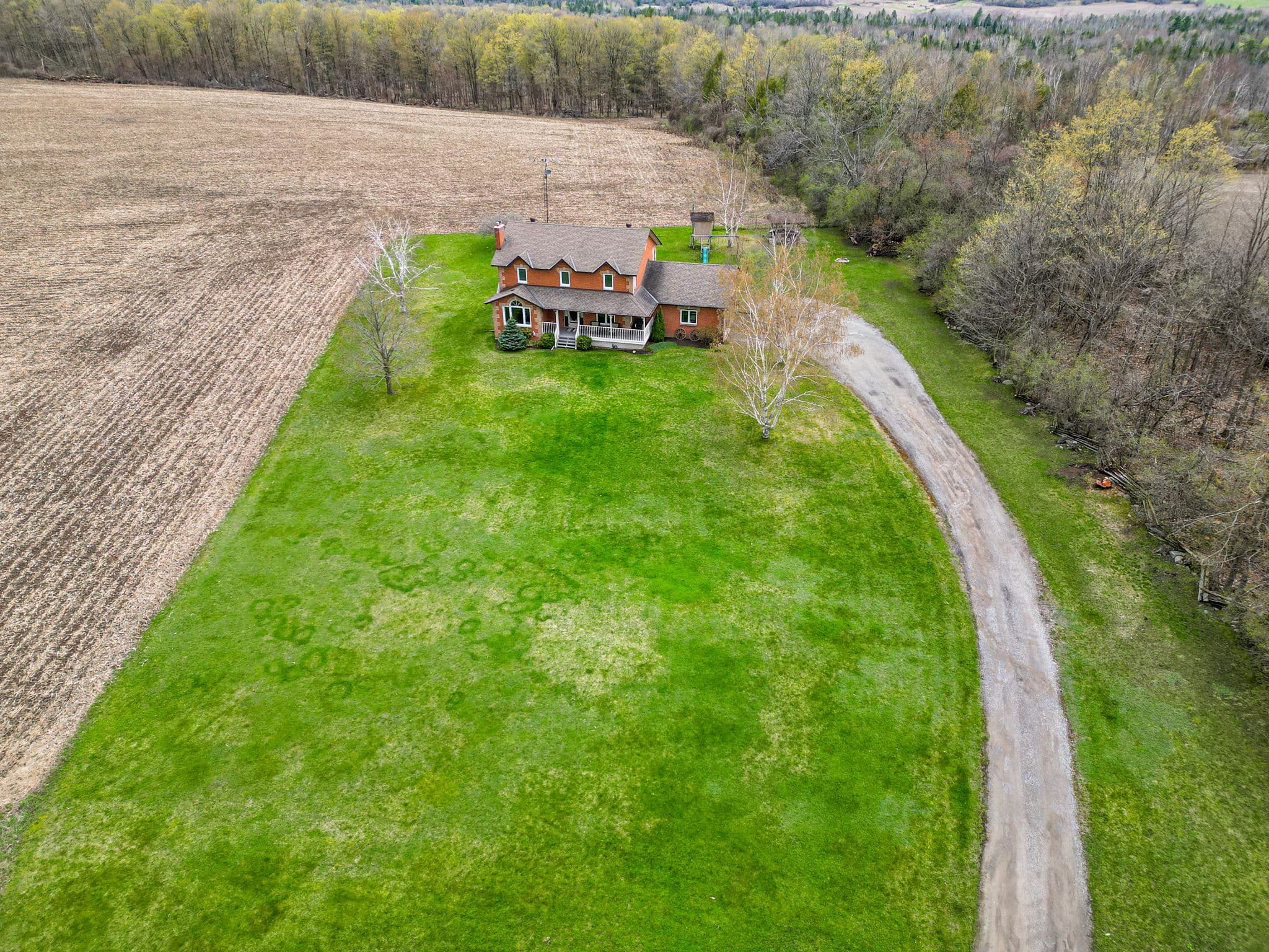 17900 Cedardale Rd Nestleton Station, ON L0B 1L0
