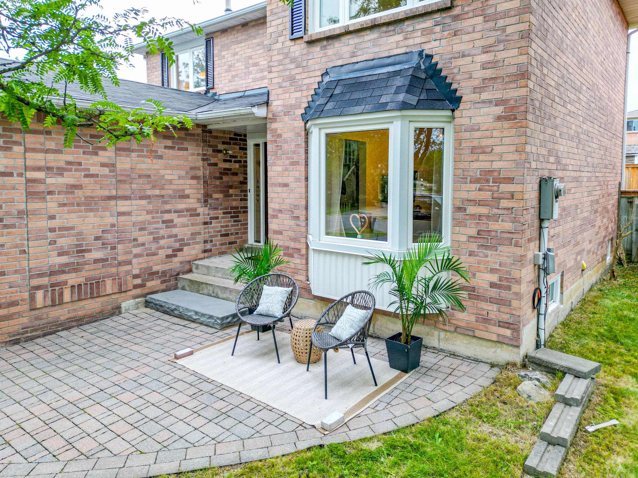 18 St Michaels Crescent Bolton, ON L7E 5Z1