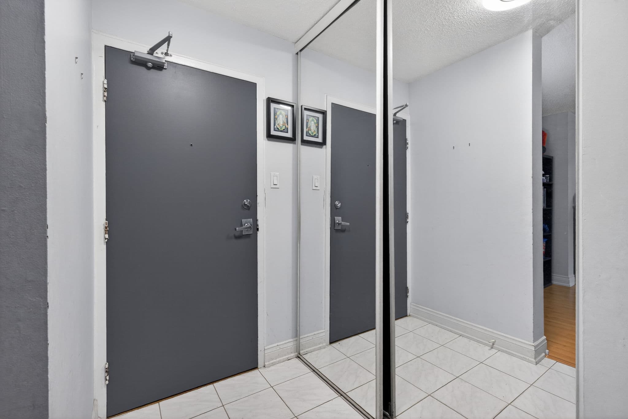 180 Dudley Ave Unit 302 Markham, ON L3T 4X2