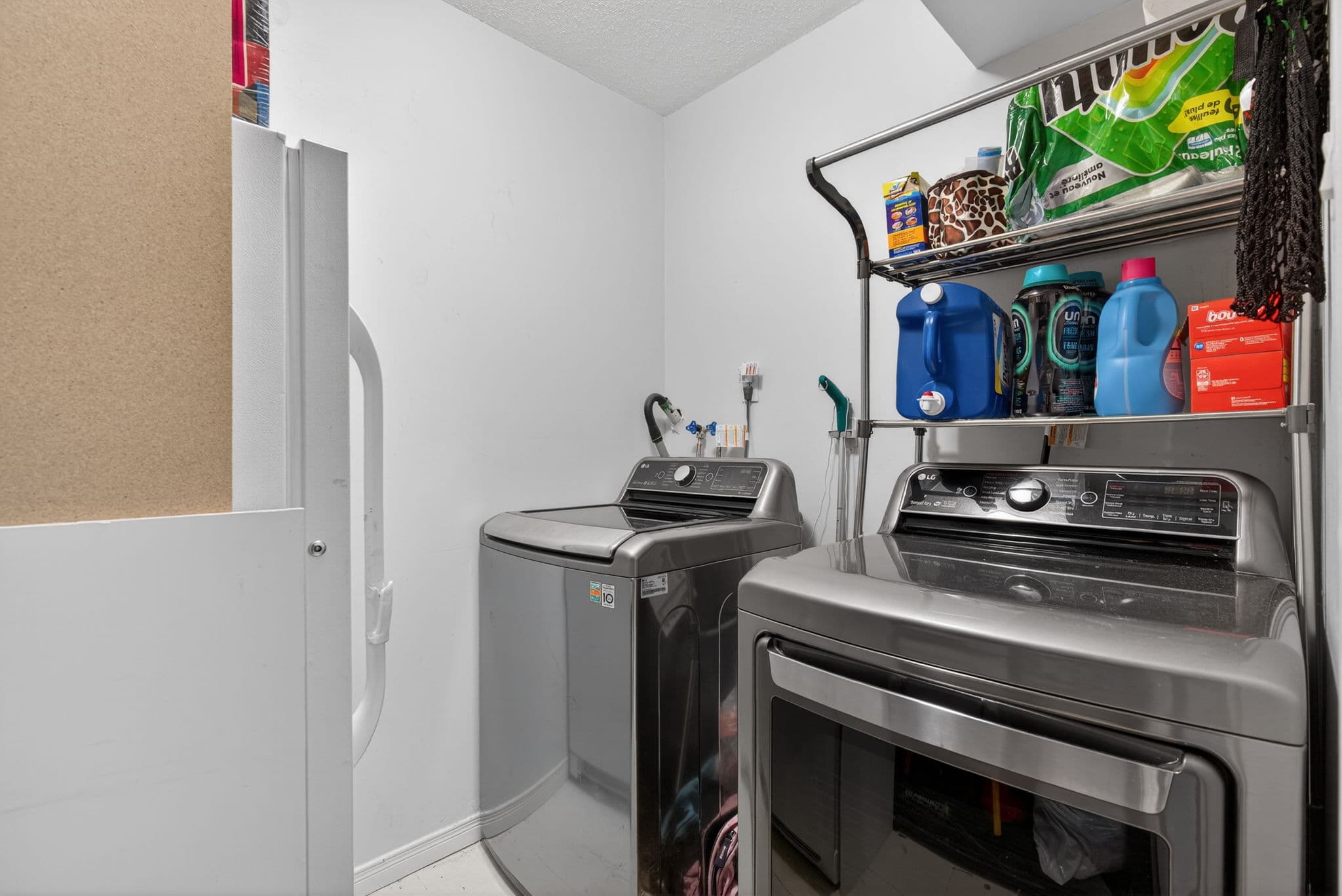 180 Dudley Ave Unit 302 Markham, ON L3T 4X2