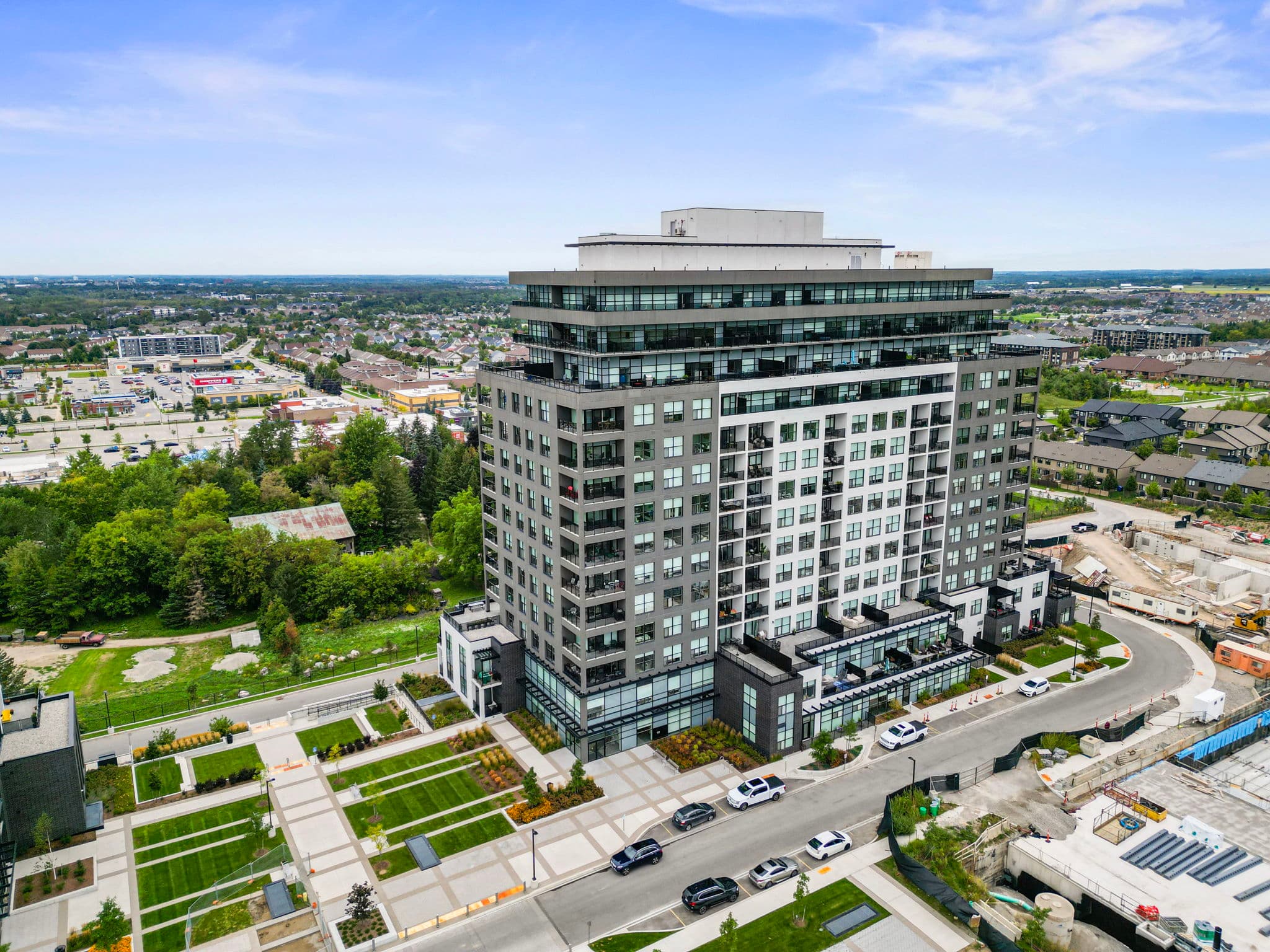 1880 Gordon St Unit 106 Guelph, ON N1L 1G7